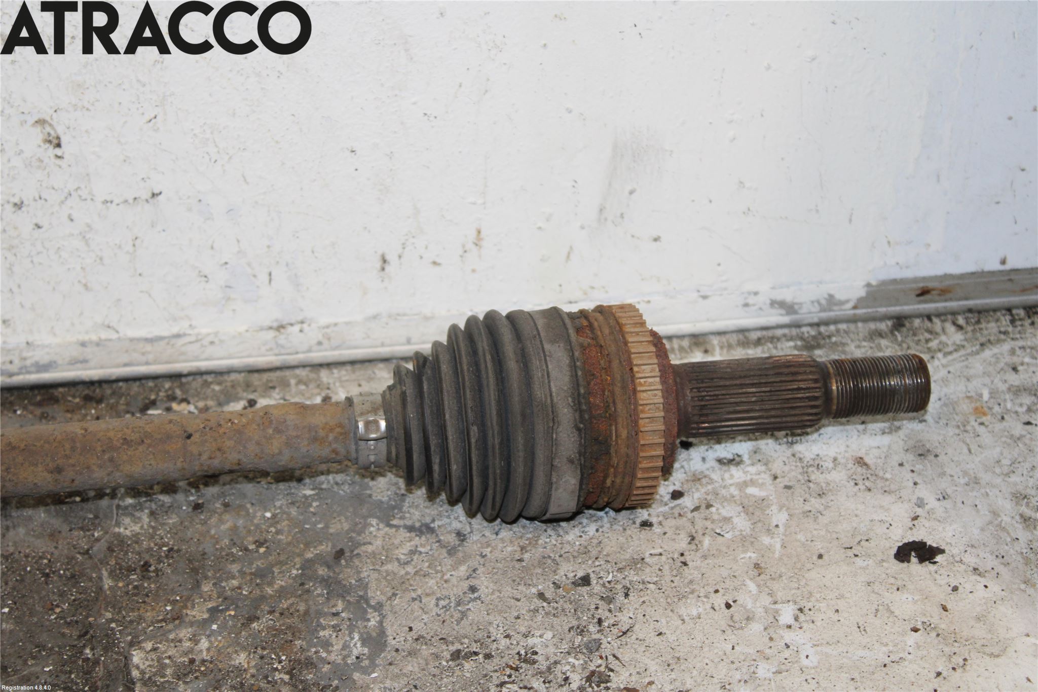 Toyota URBAN CRUISER Drivaksel Bak Kompl Venstre