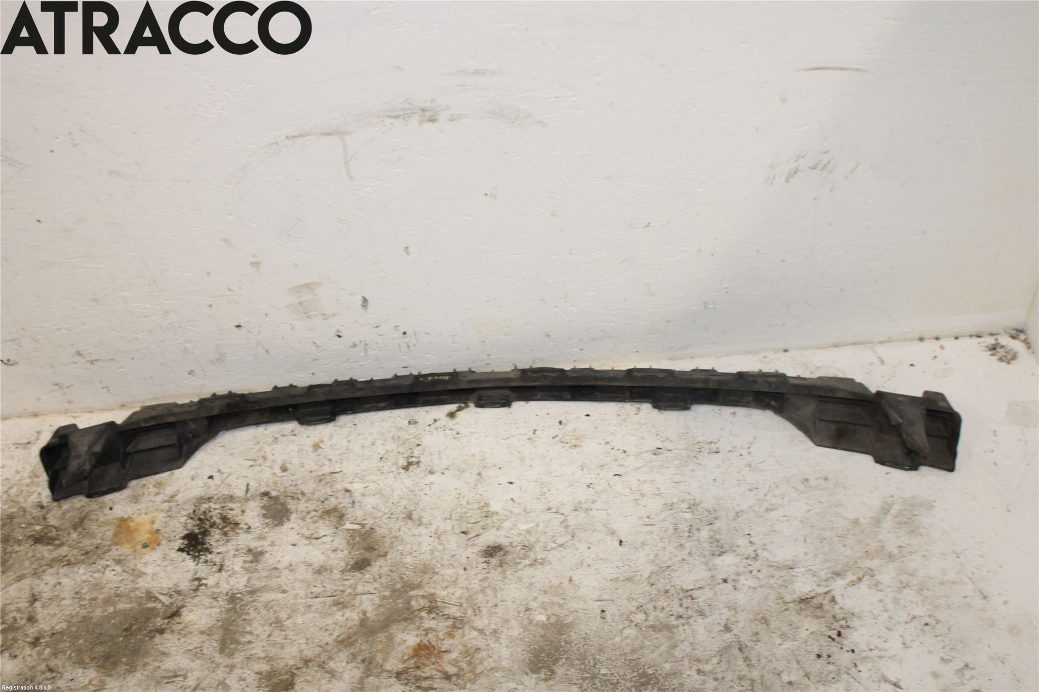 Mercedes-Benz MB C-KLASS (W204) 07-15 Støtfanger Foran Demper