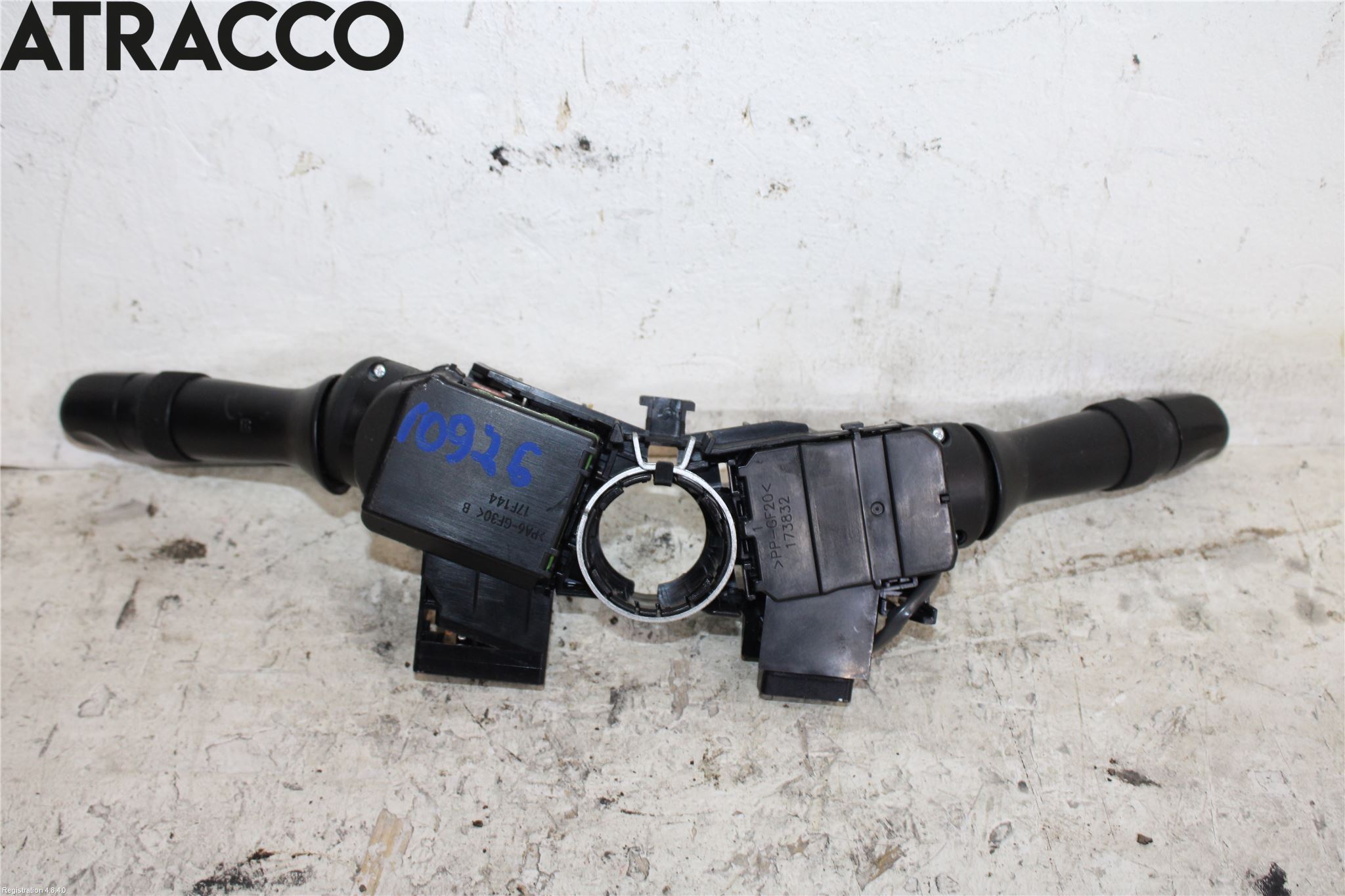 Toyota AURIS 07-09 Bryter Ratt Kombi H Og V