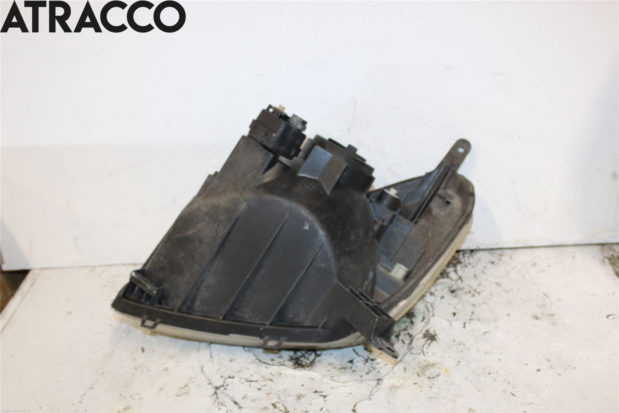 Toyota RAV 4 00-06 Frontlykt Høyre