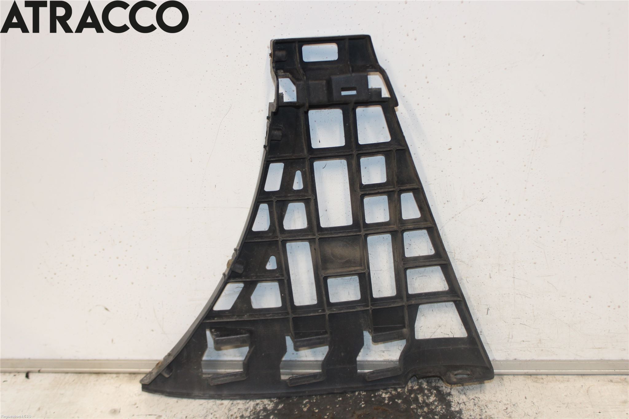 Volkswagen VW TOURAN 03-10 Støtfangerfeste Bak Venstre