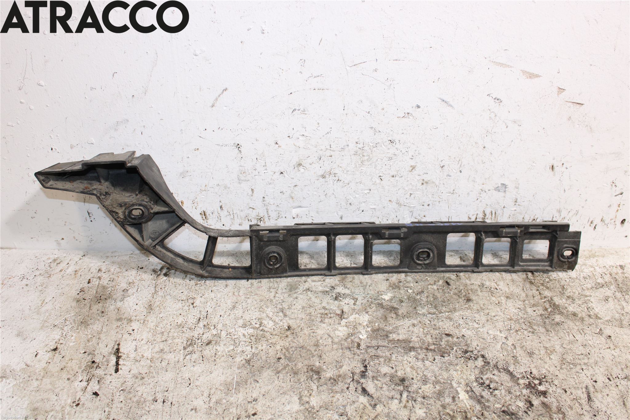 Skoda RAPID Støtfangerfeste Bak Høyre