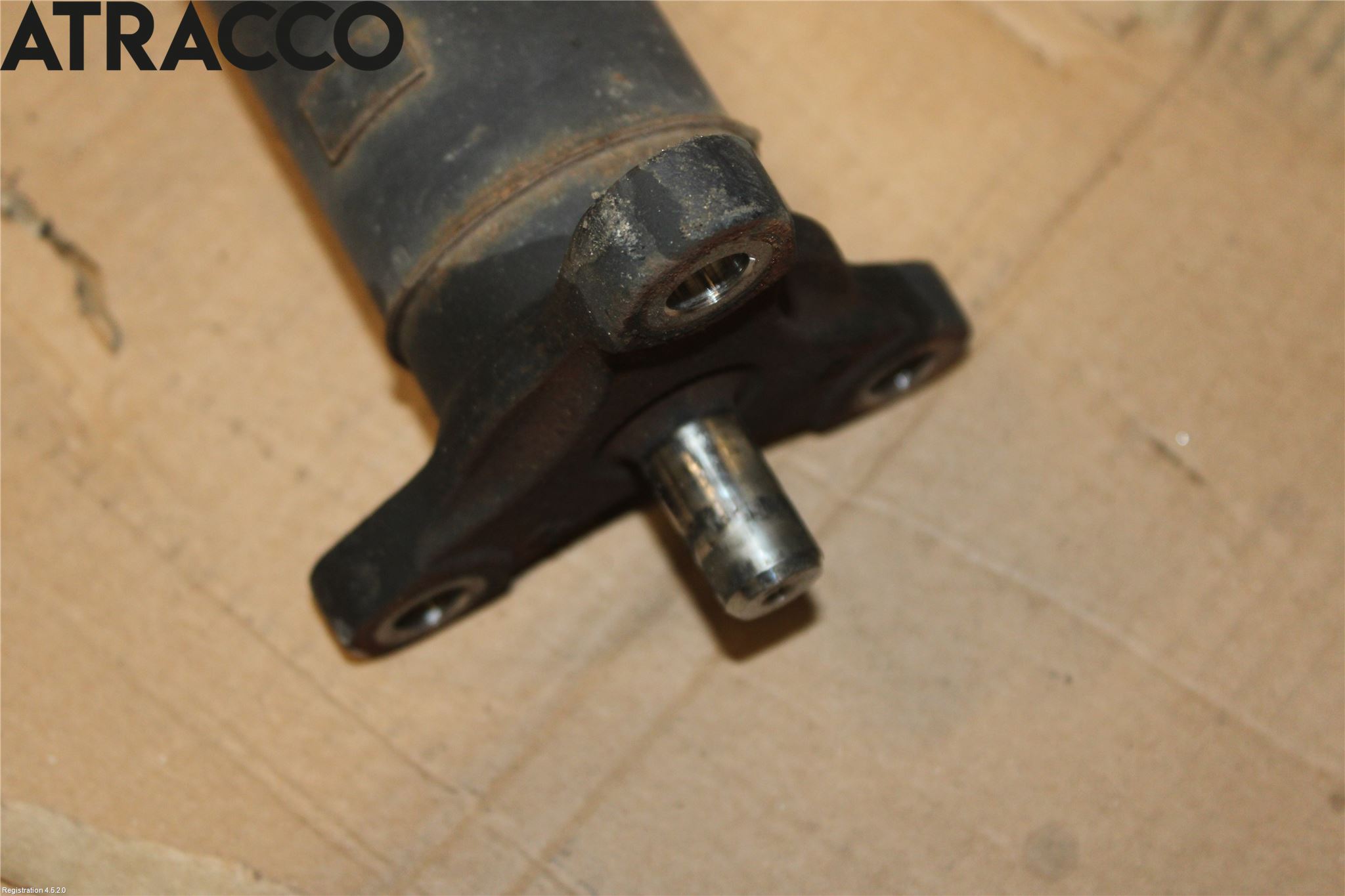 BMW 3 F30/F31/F80 12-19 Mellomaksel Kompl