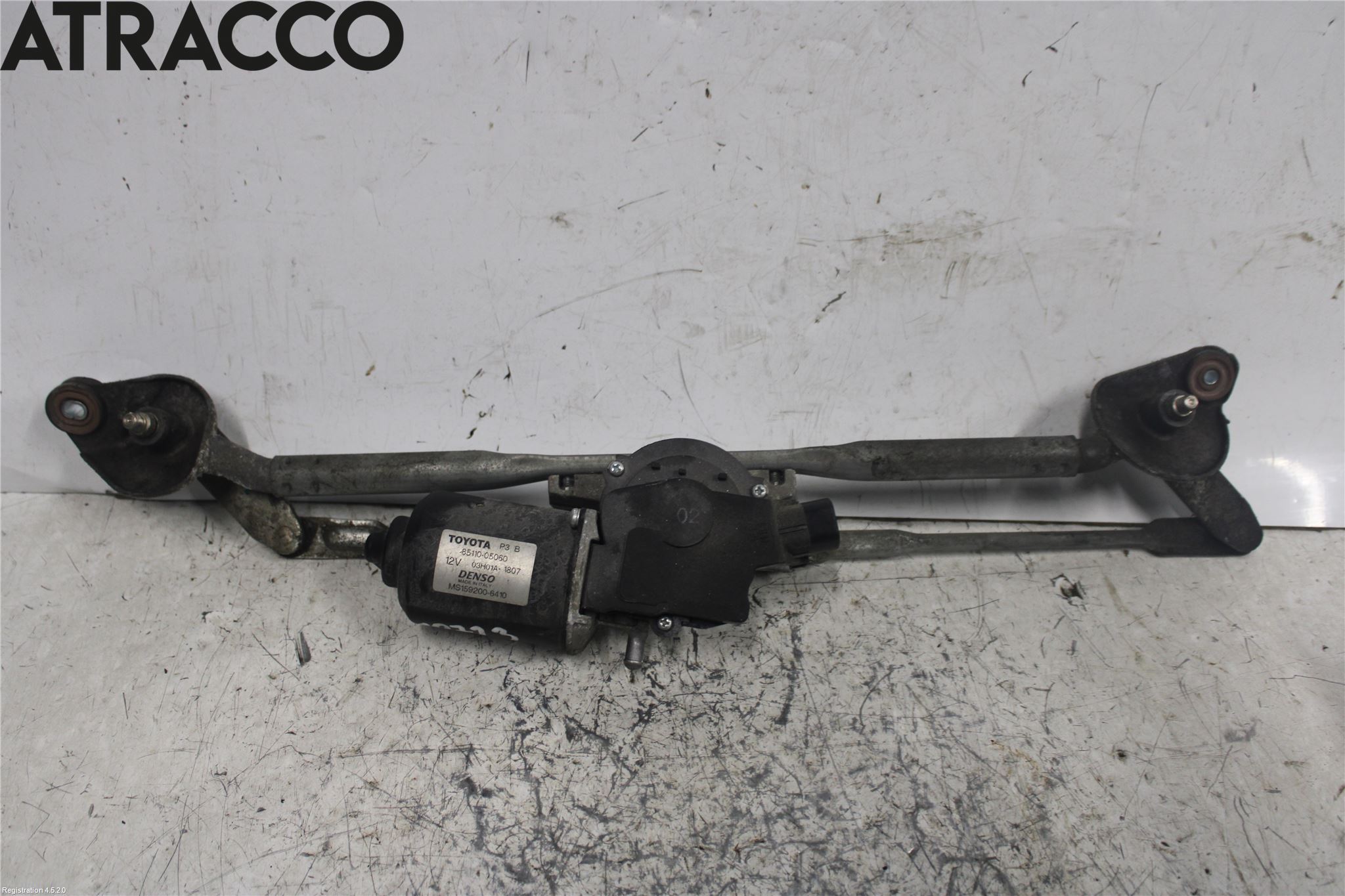 Toyota AVENSIS 03-06 Viskermotor Frontrute