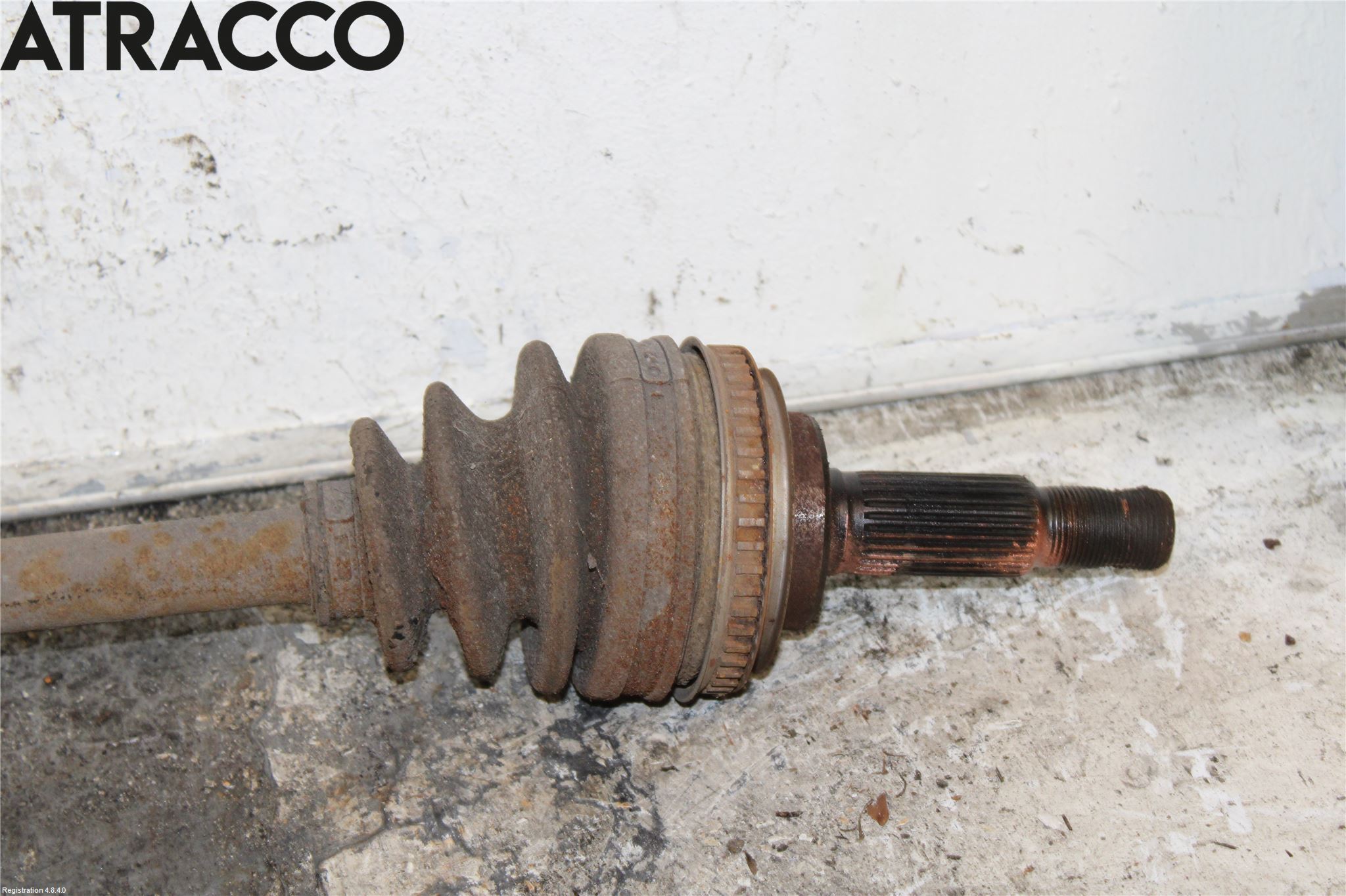 Toyota RAV 4 00-06 Drivaksel Bak Kompl Høyre