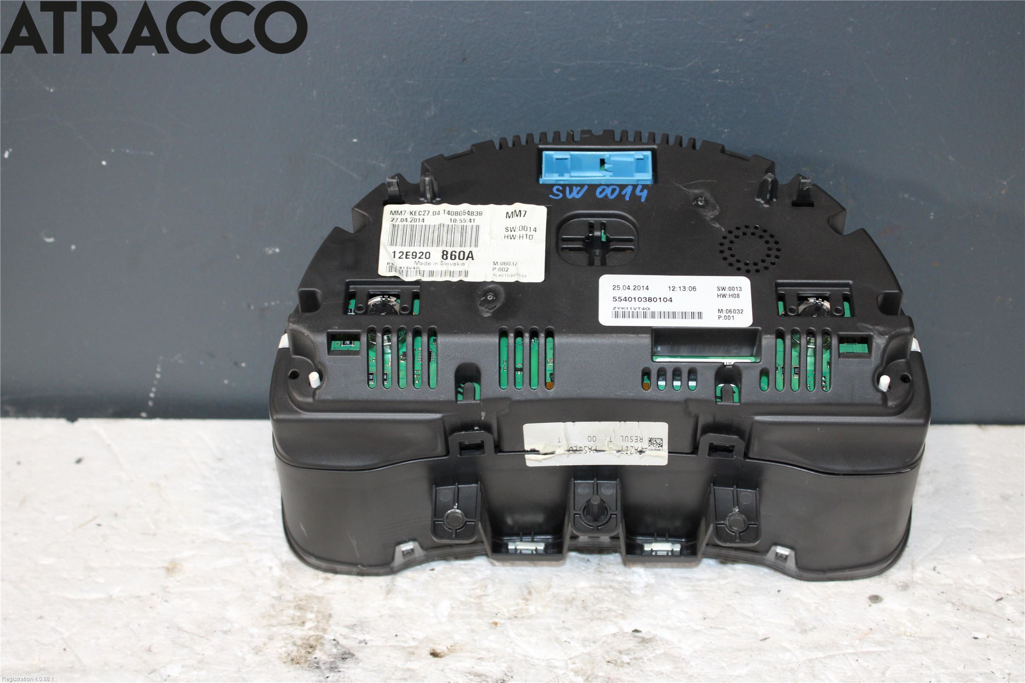 Volkswagen VW UP! / E-UP! Instr Speedometer