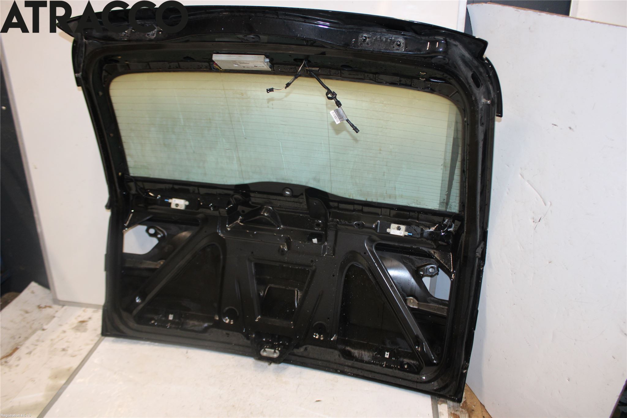 BMW X3 E83     03-10 Bakluke Stv