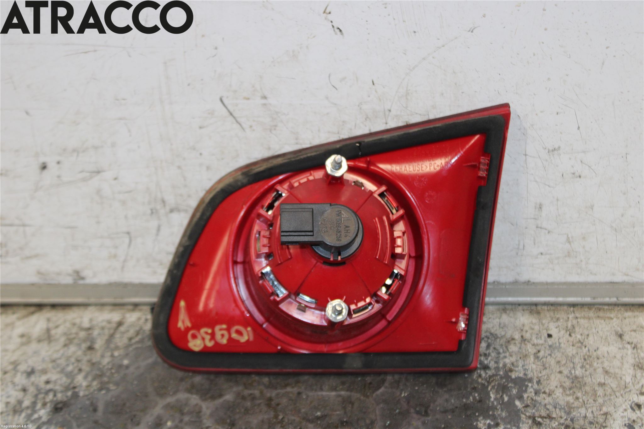 Volkswagen VW PASSAT 05-11 Baklykt Venstre  På Luke(Indre