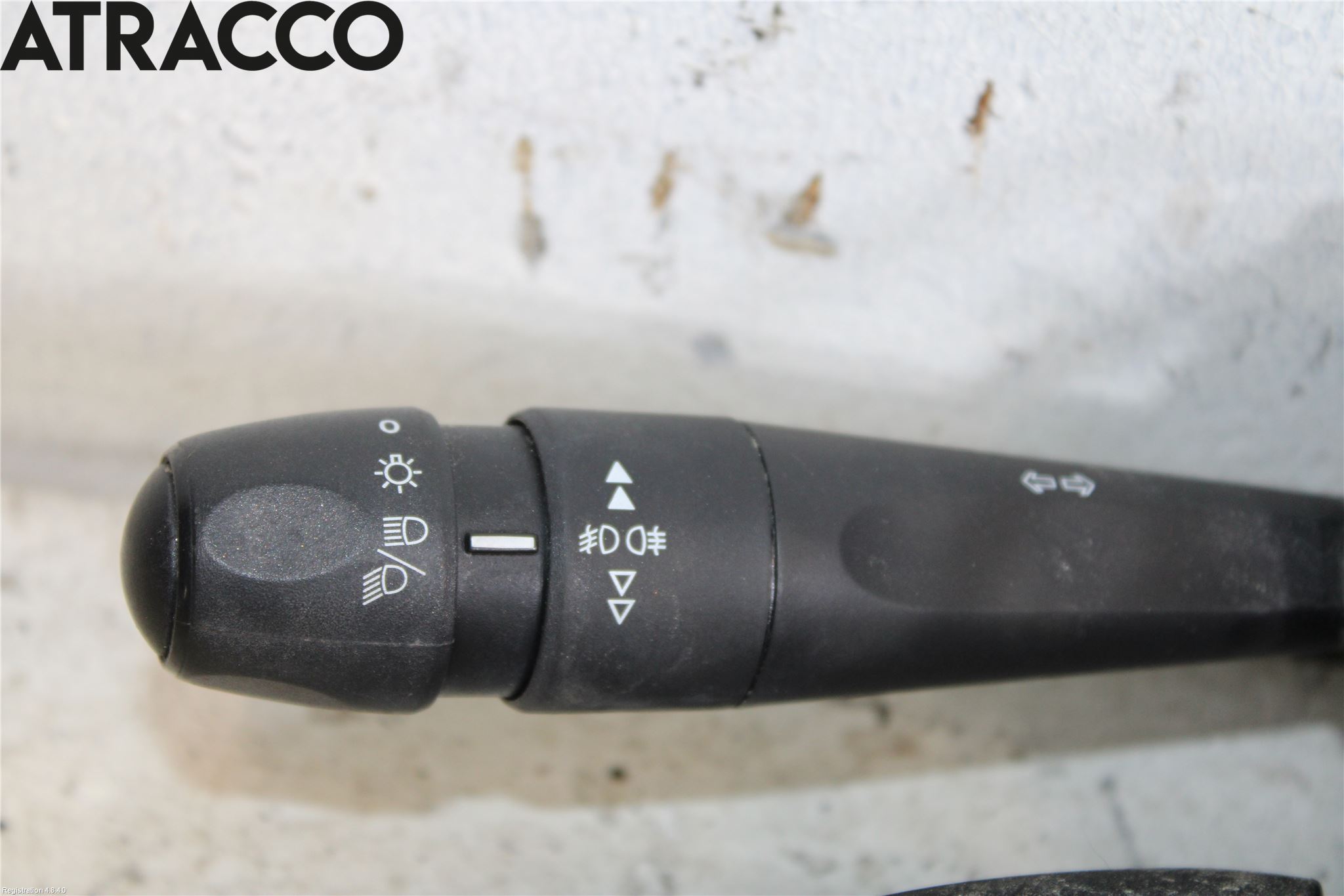 Peugeot 208 12-15 Bryter Ratt Kombi H Og V