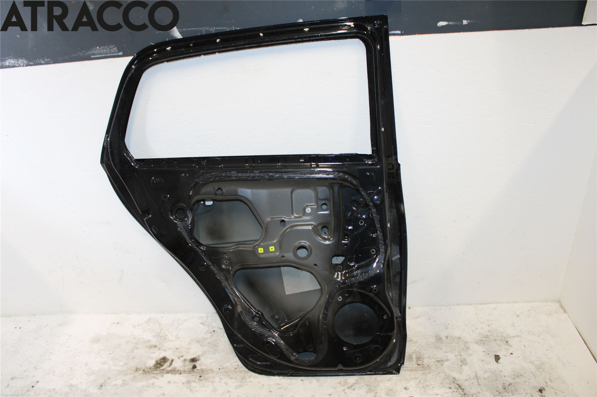 Toyota URBAN CRUISER Dør 4D Bak Venstre