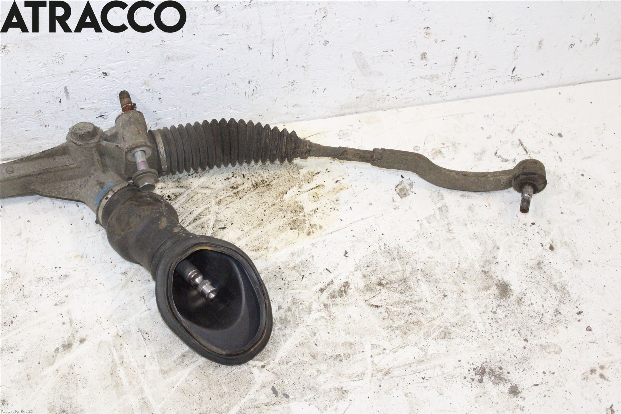 Toyota RAV4 13-18 Servo Snekke - Tannstang