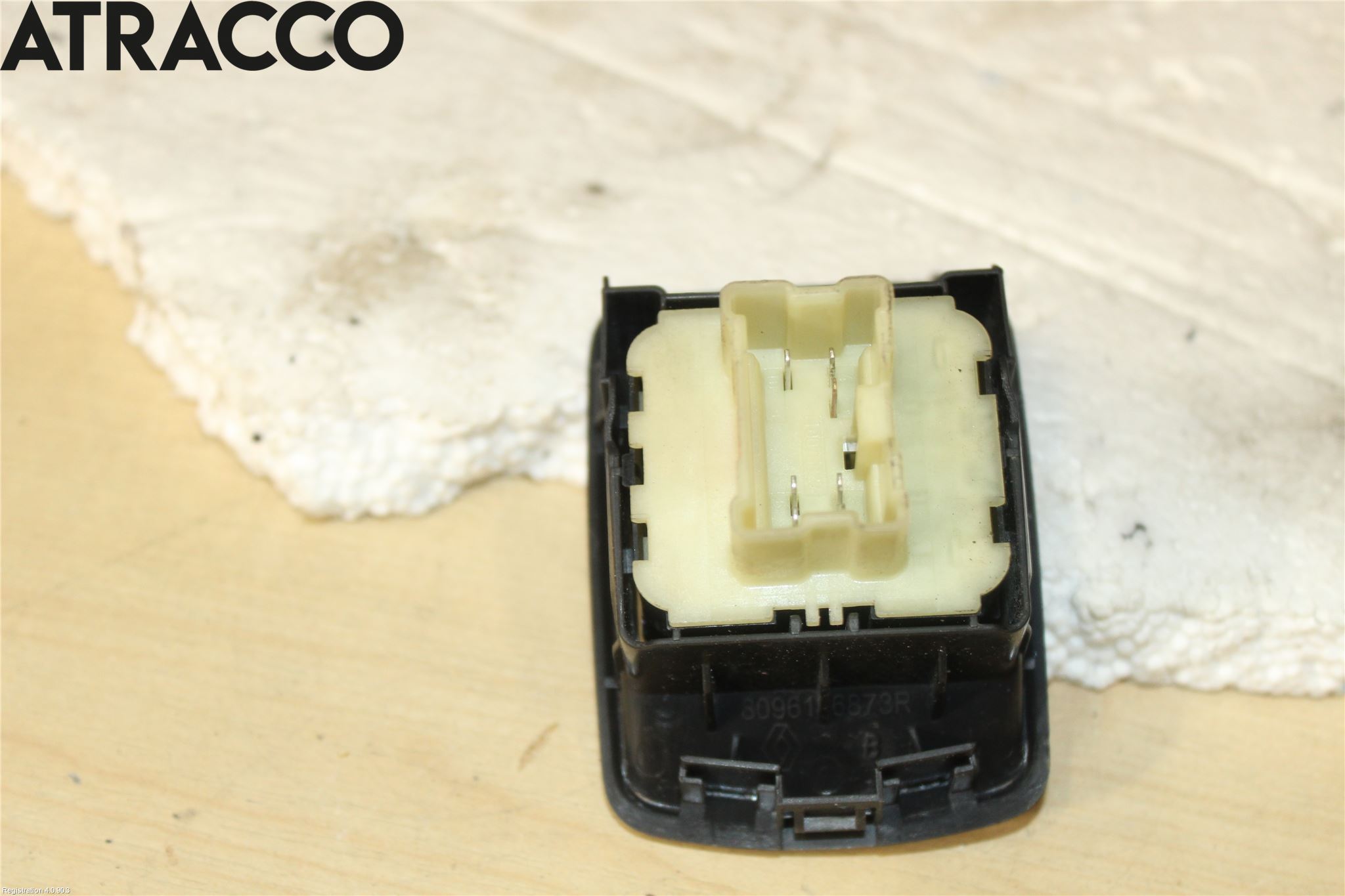 Renault KANGOO II 08-14 Bryter Vindusheis