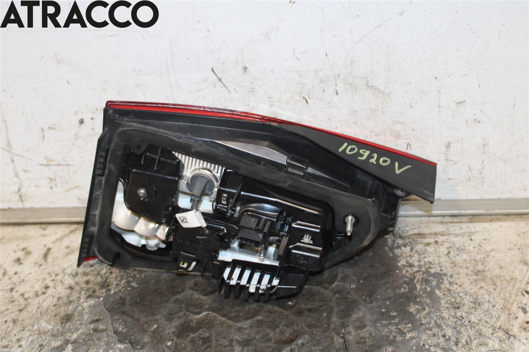 Opel ASTRA K 16-22 Baklykt Venstre  På Luke(Indre