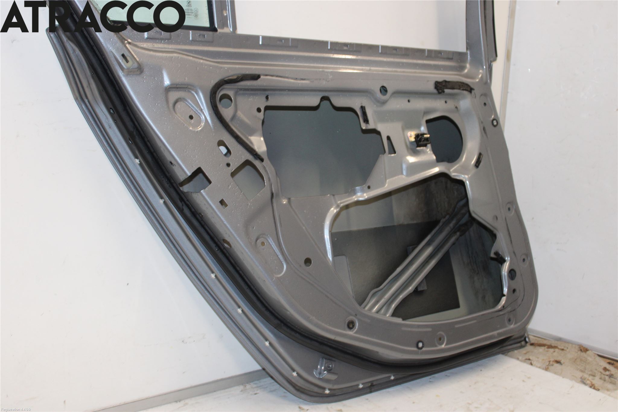 BMW 5 E60/61 Sed/Tou 02-10 Dør 4D Bak Høyre