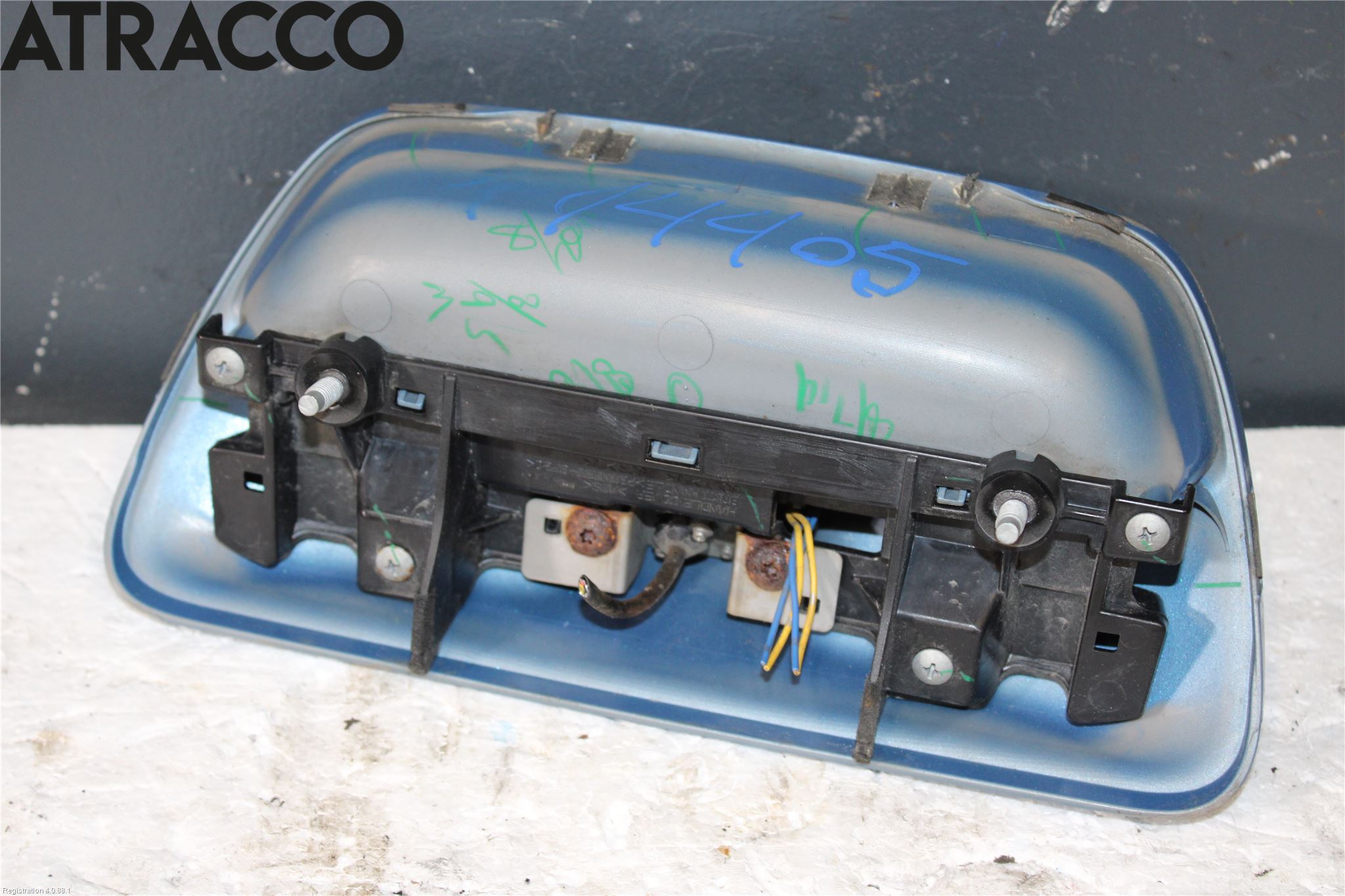 Nissan LEAF 11-17 Bakluke Handtak Ytre