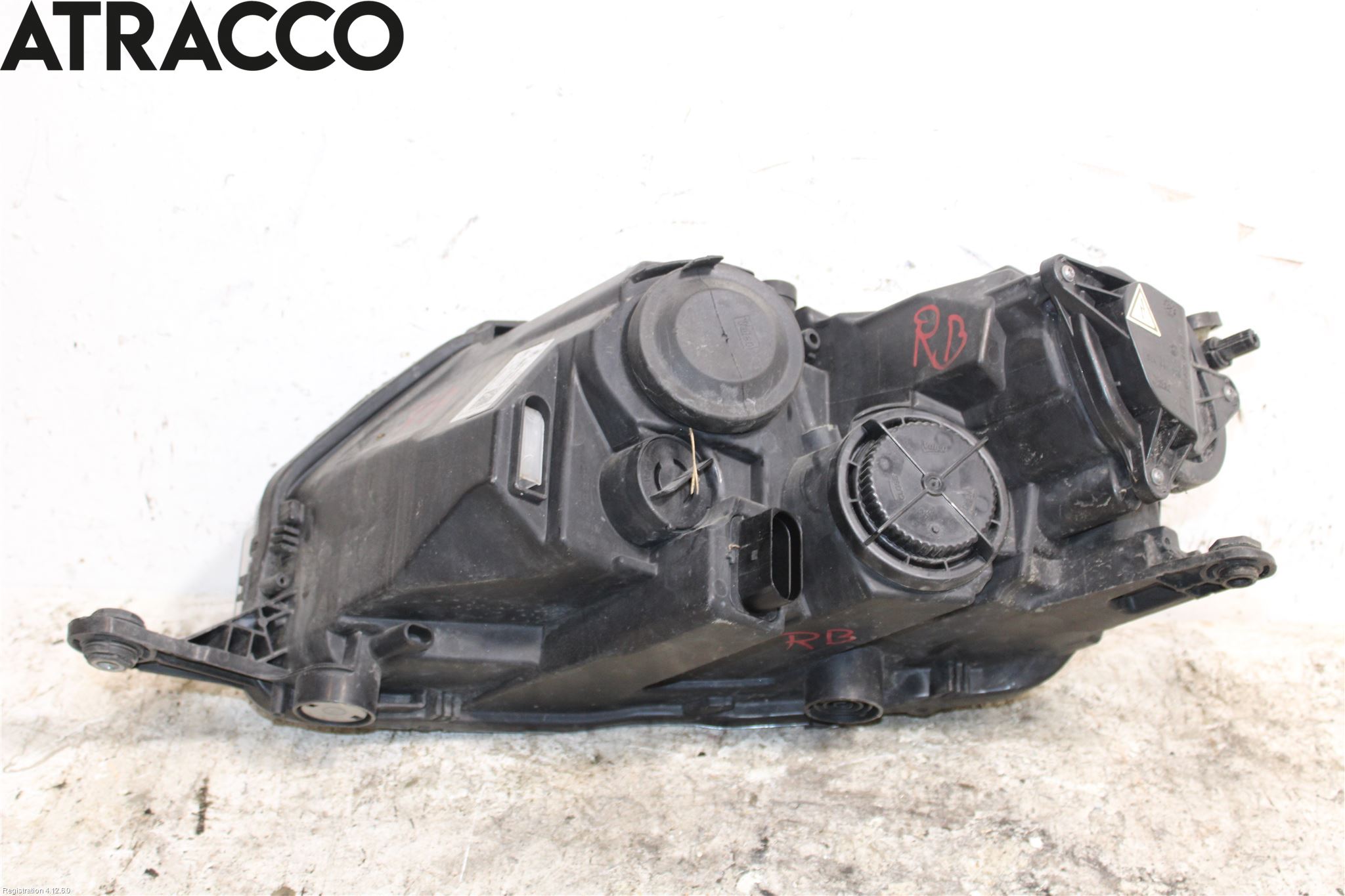 Skoda RAPID Frontlykt Høyre