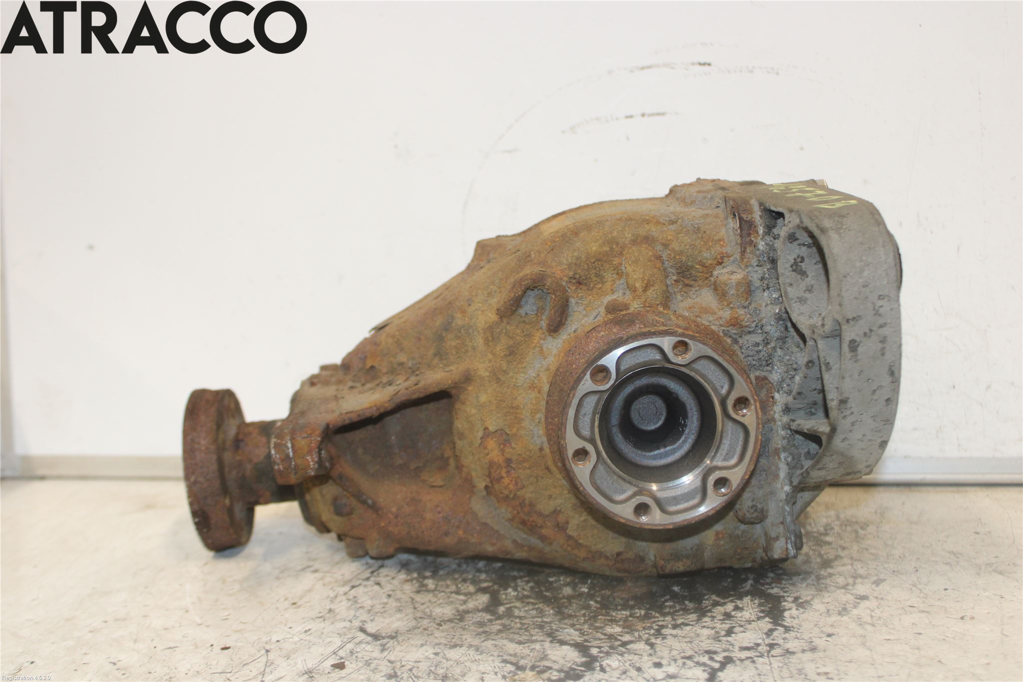 BMW 5 E60/61 Sed/Tou 02-10 Bakaksel Kardang Bak -Diff