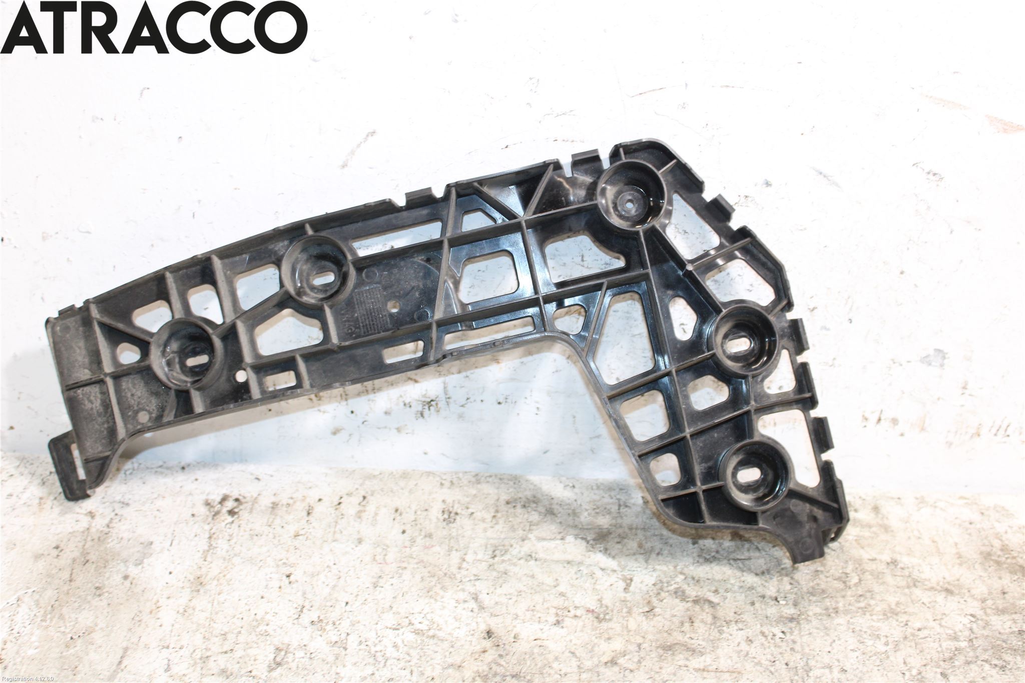 Volkswagen VW CRAFTER II / E-CRAFTER 17- Støtfanger Bak Feste