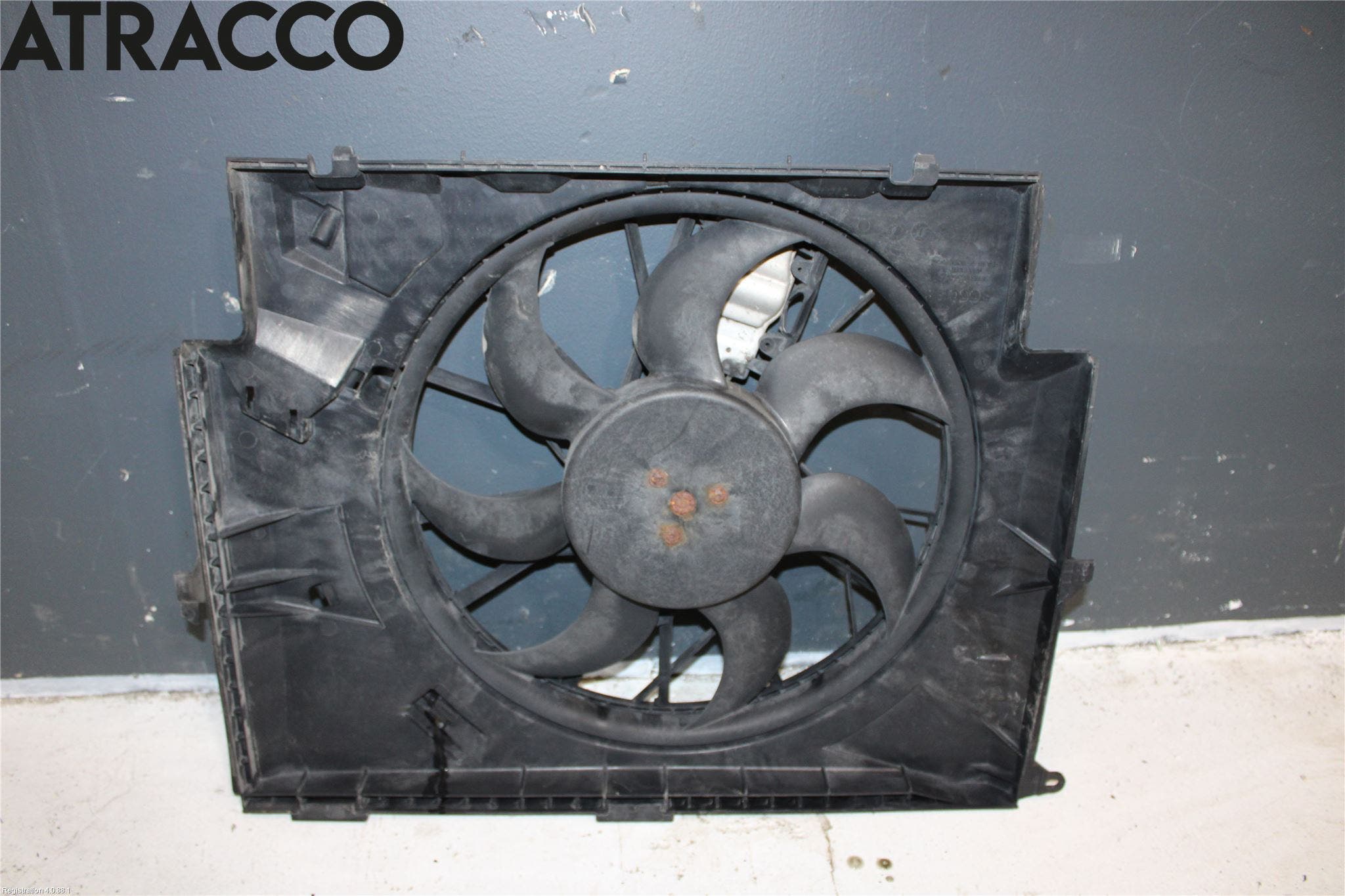 BMW 1 E87/81 5D/3D 03-11 Kjølevifte Elektrisk