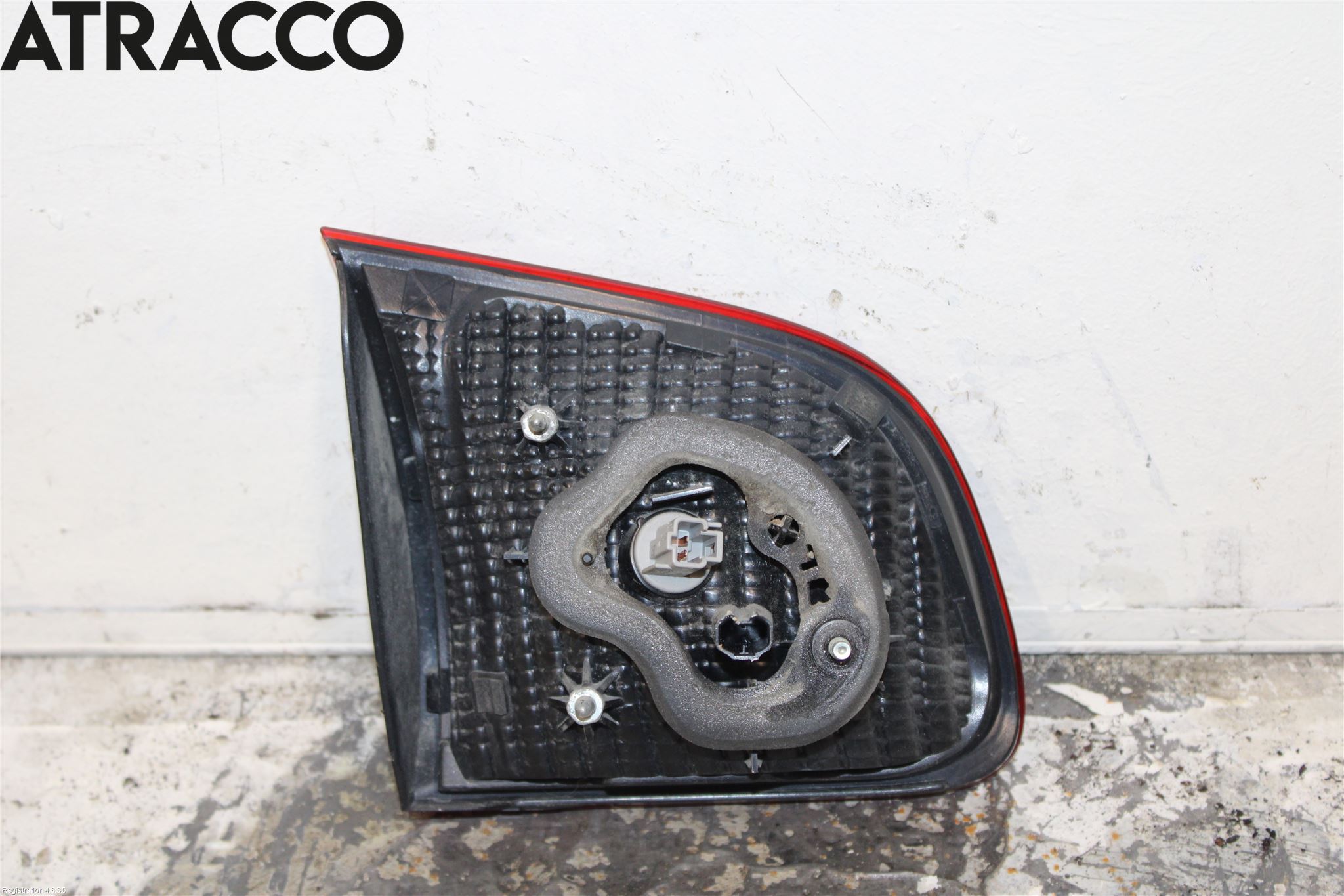 Peugeot 4008 Baklykt Høyre  På Luke(Indre)