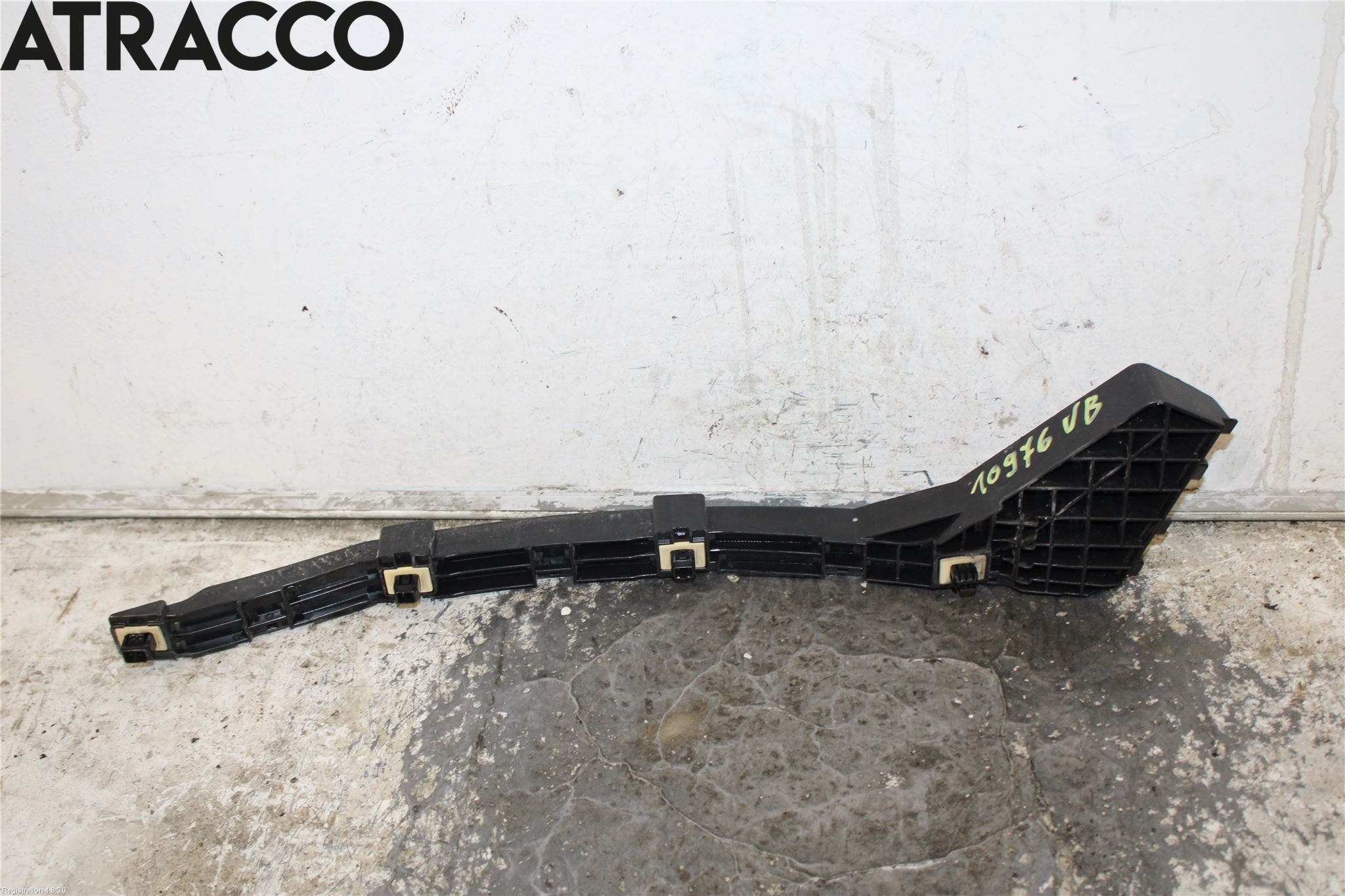 Honda CR-V 19-22 Støtfangerfeste Bak Venstre