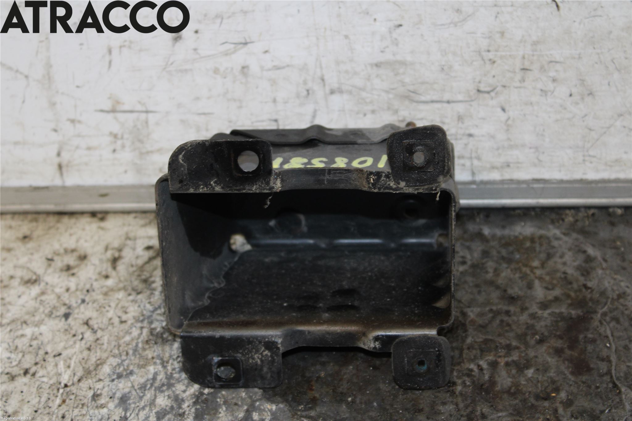 Nissan LEAF 11-17 Støtfanger Bak Feste