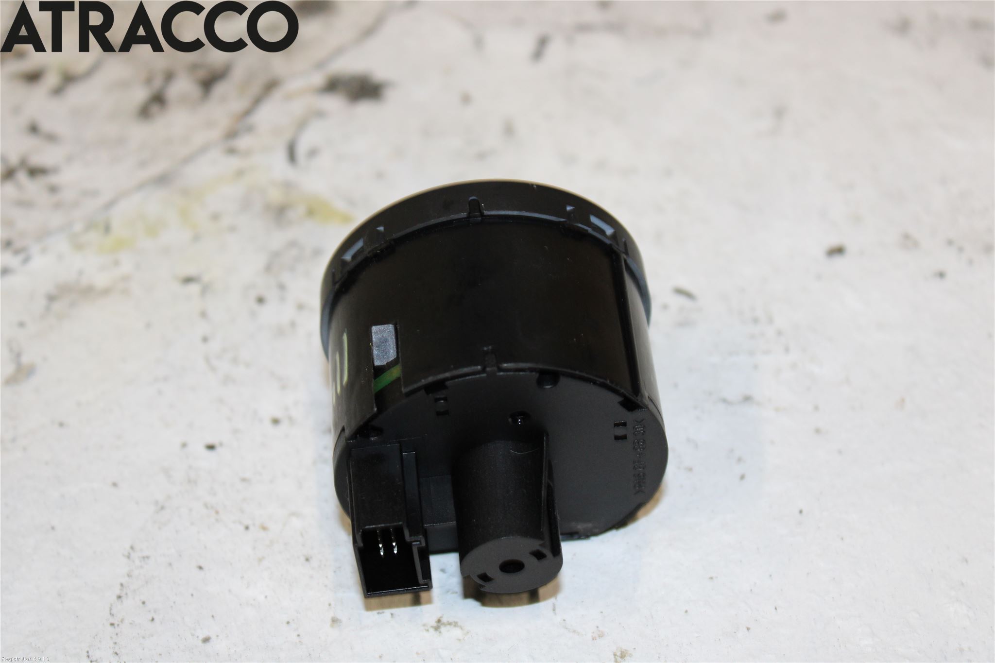 Volkswagen VW PASSAT 11-14 Bryter Hovedlys