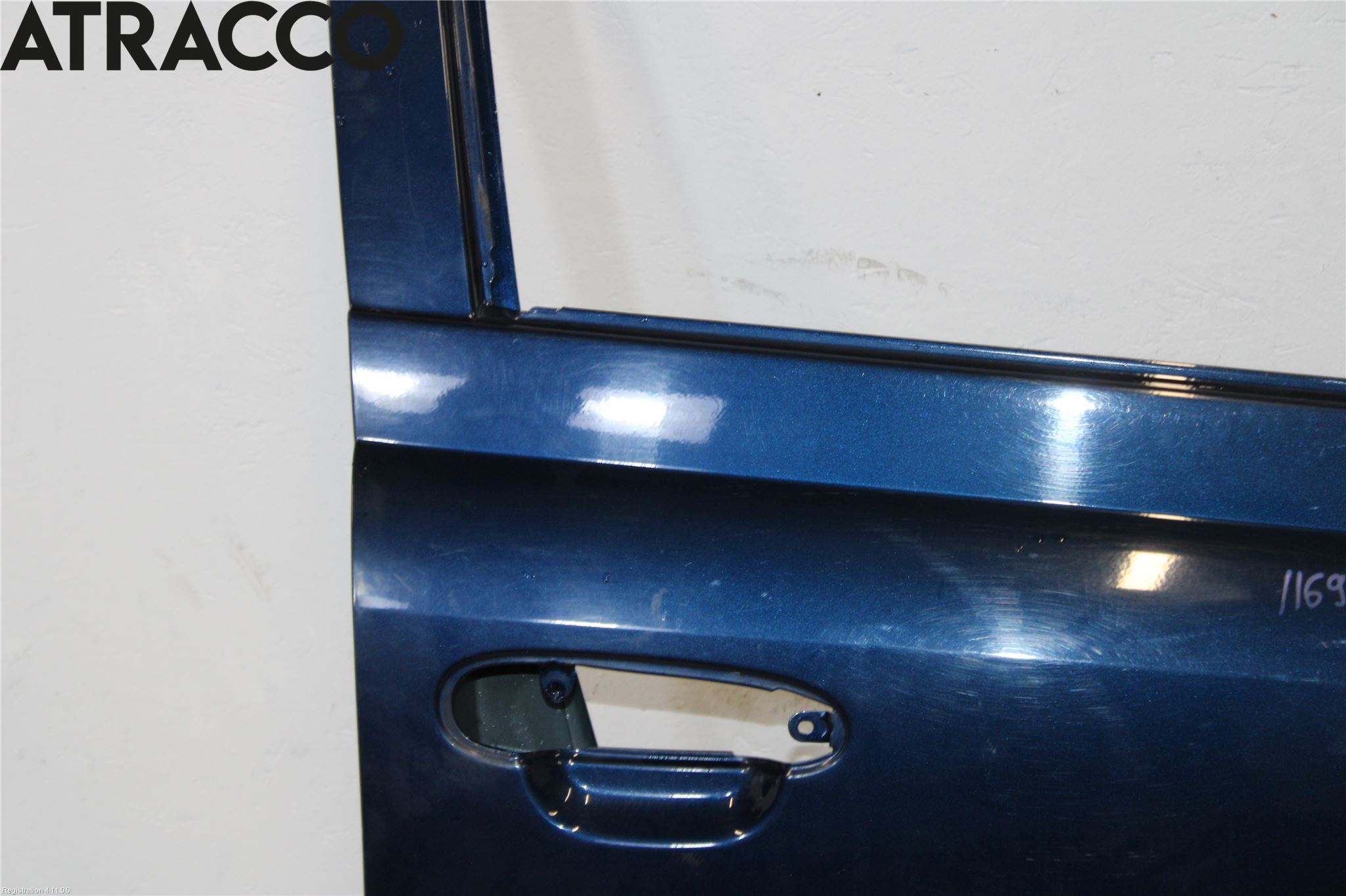 Toyota YARIS P1 03-05 Dør 4D Foran Høyre