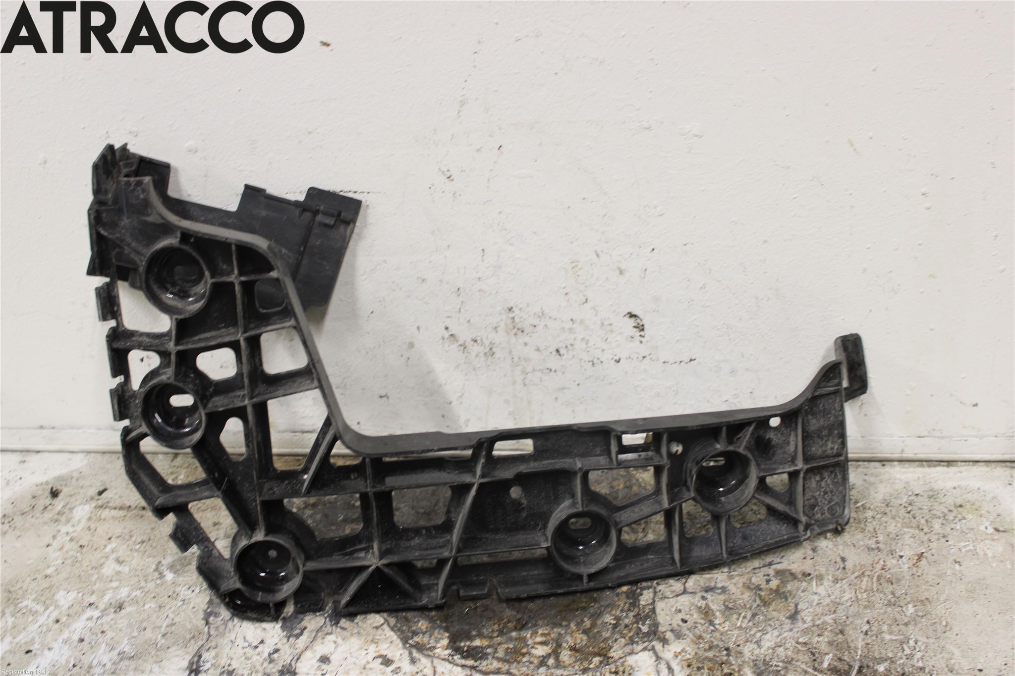 Volkswagen VW CRAFTER II / E-CRAFTER 17- Støtfanger Bak Feste