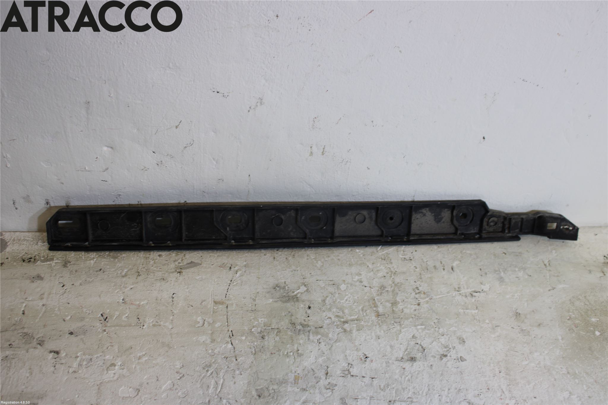 Mercedes-Benz MB VITO/VIANO (W639) 04-14 Støtfanger Bak Feste
