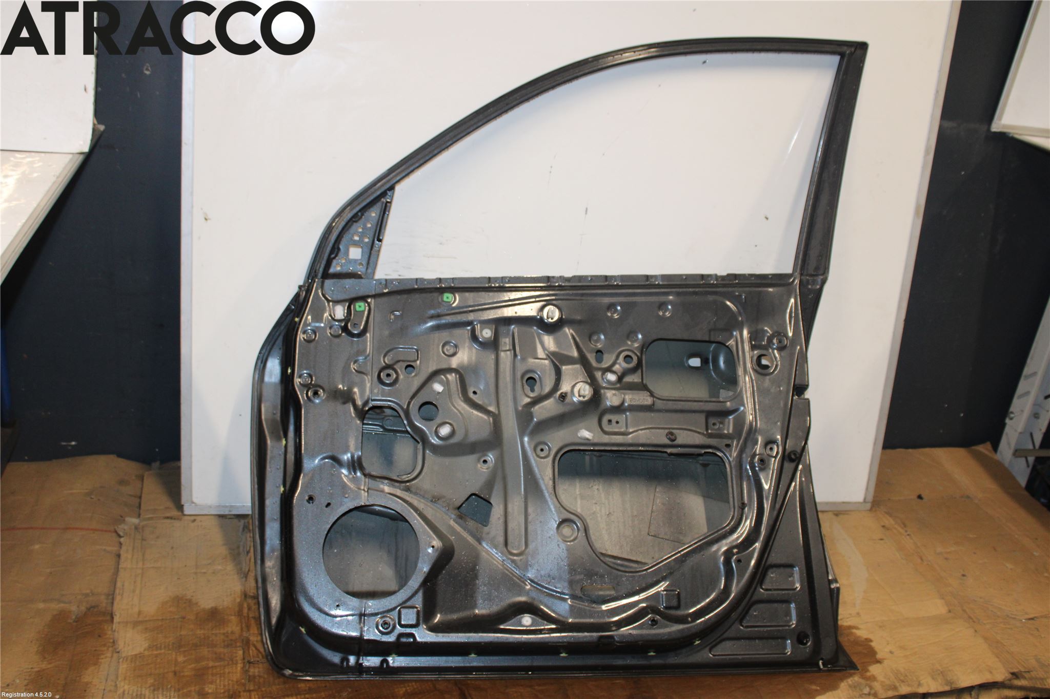 Toyota RAV 4 06-12 Dør 4D Foran Høyre