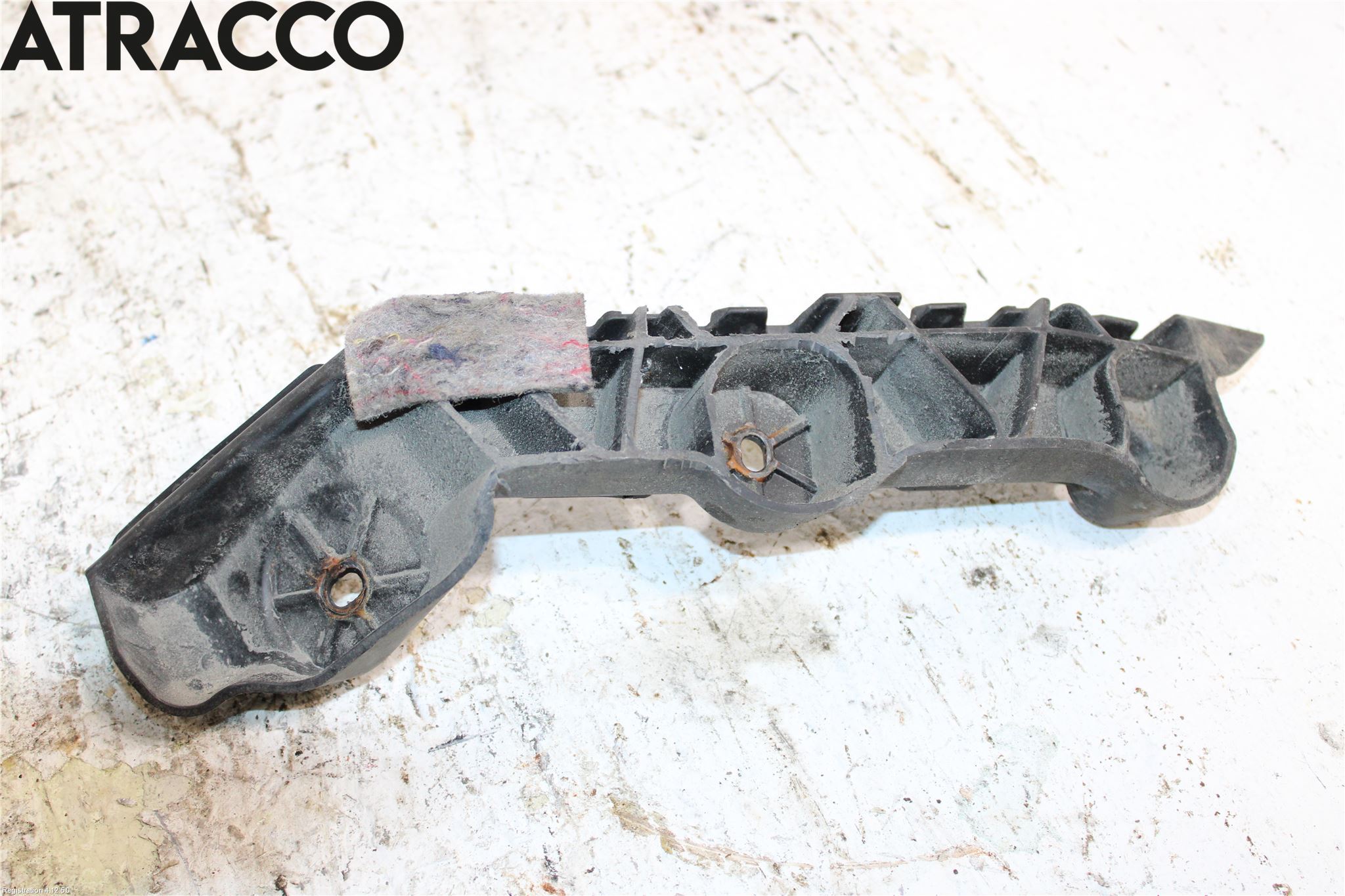 Skoda FABIA 15-21 Støtfangerfeste Bak Høyre