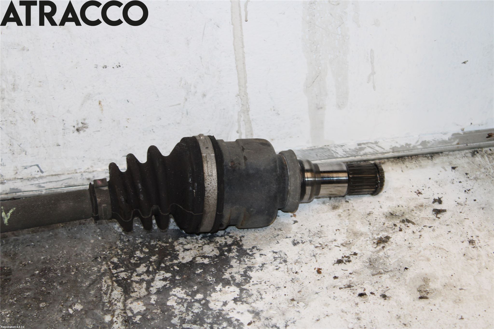 Toyota YARIS XP130 15-20 Drivaksel Foran Kompl Venstre