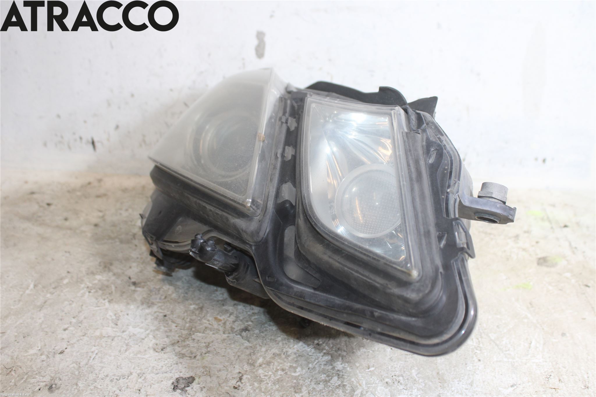 Mercedes-Benz MB E-KLASS (W212) 09-16 Frontlykt Høyre