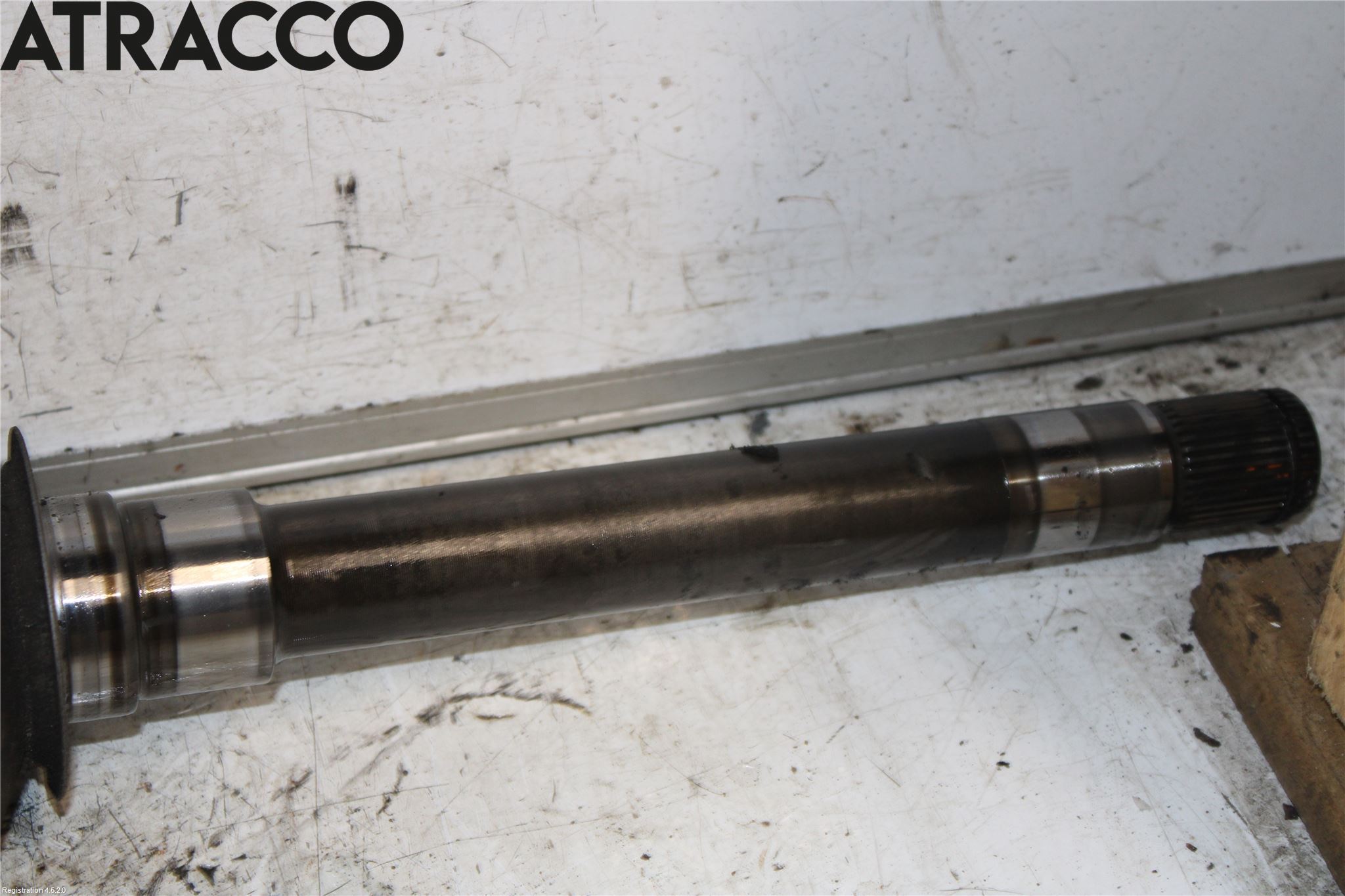 Mercedes-Benz MB GL-KLASS (X164) 06-12 Drivaksel Foran Kompl Høyre