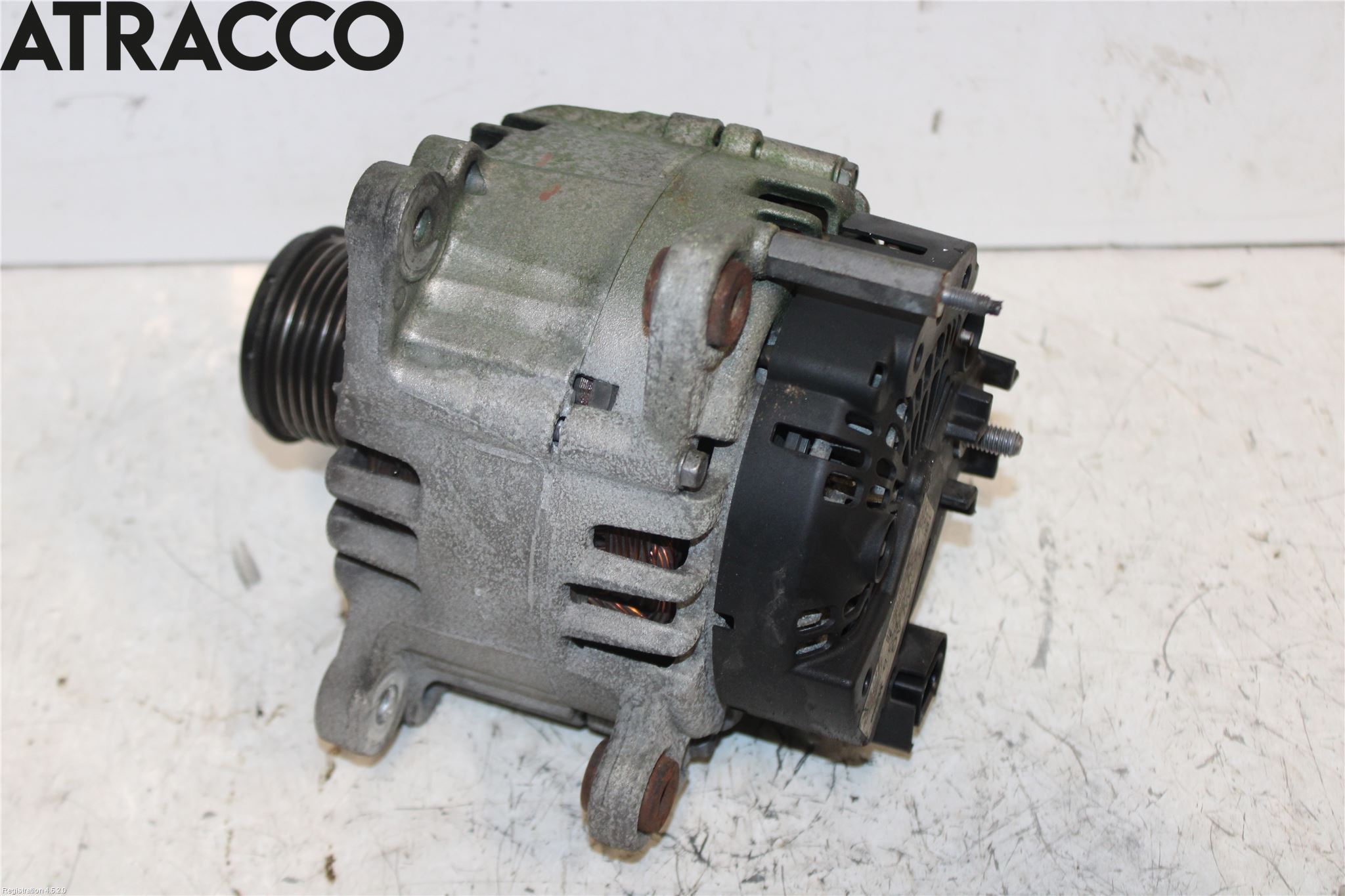 Volkswagen VW PASSAT 11-14 Dynamo