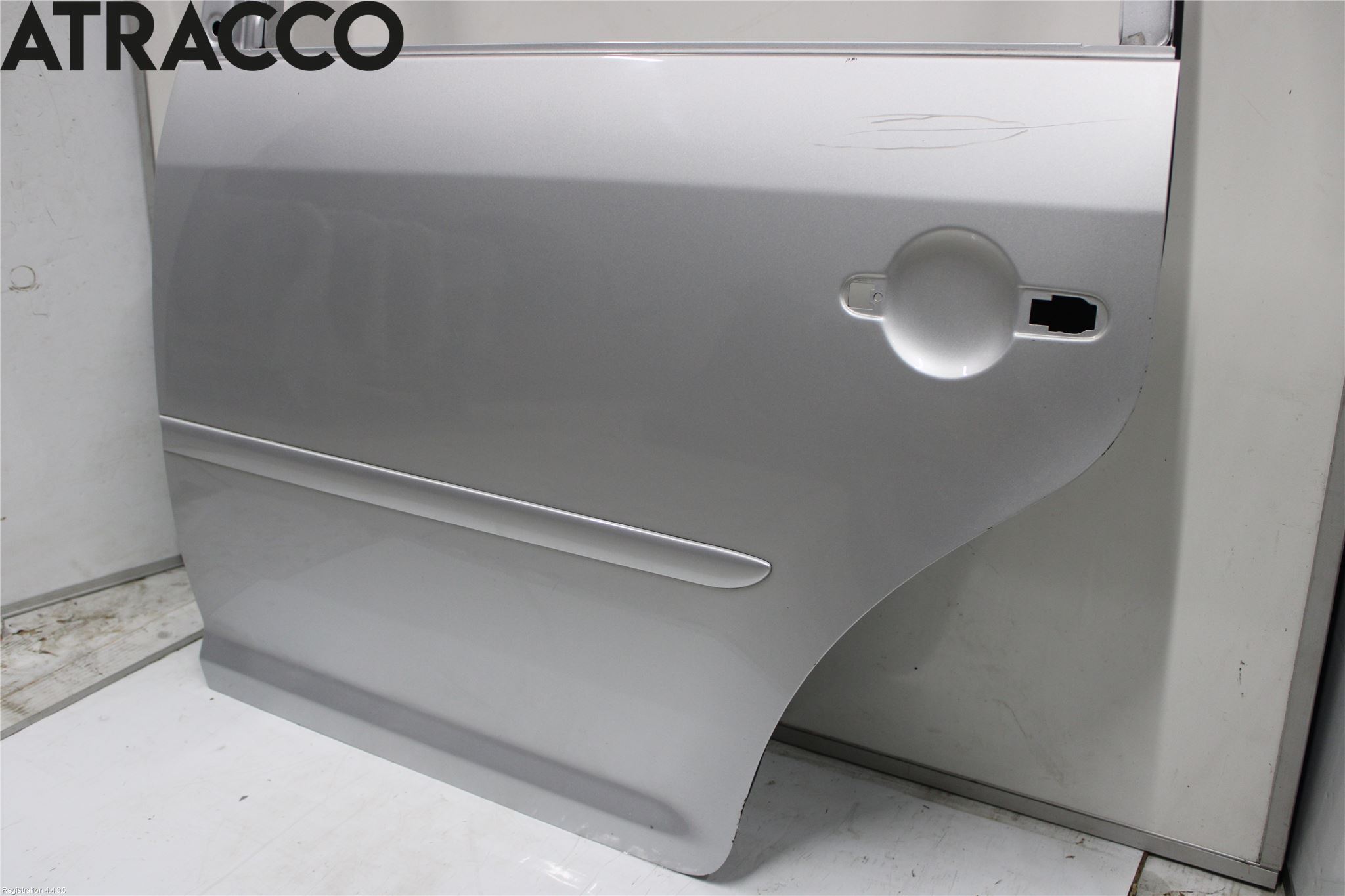 Volkswagen VW TOURAN 03-10 Dør 4D Bak Venstre