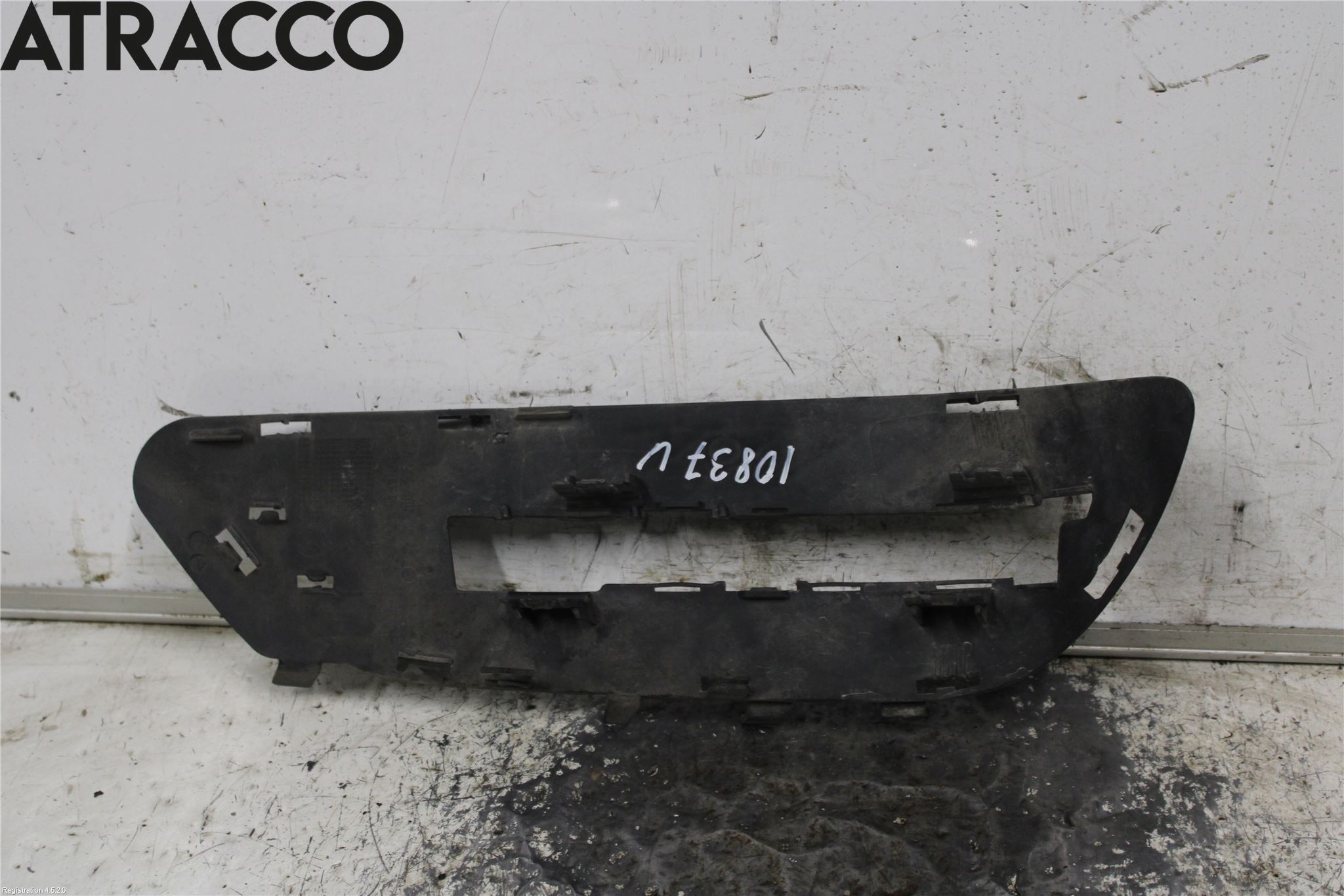 Mercedes-Benz MB E-KLASS (W212) 09-16 Frontlykt Kurve-Tåkelys Ramme