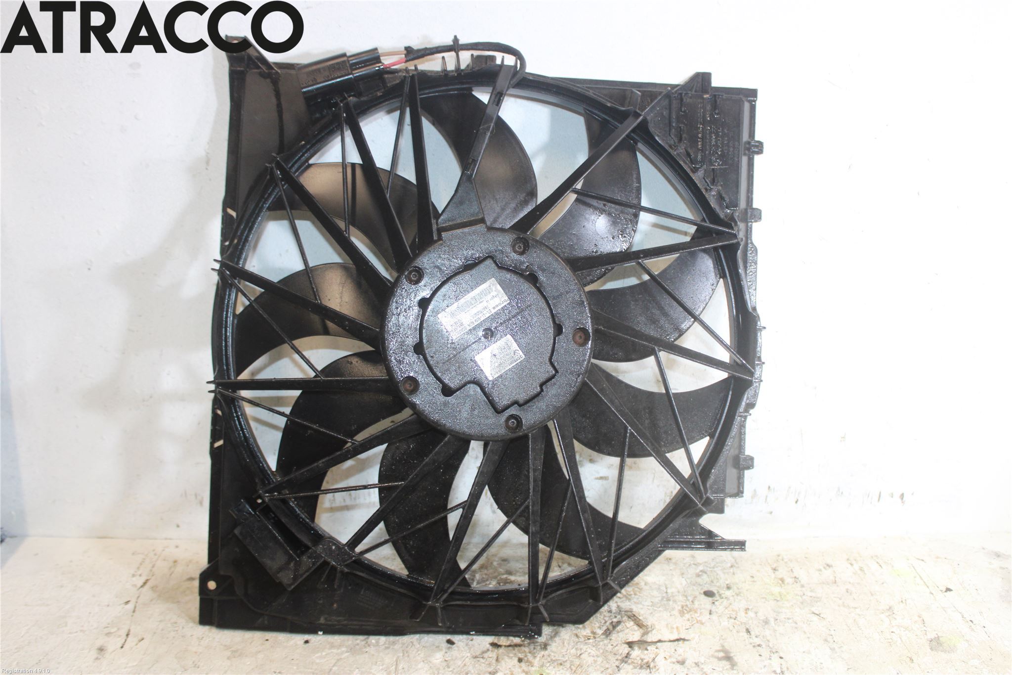 BMW X3 E83     03-10 Kjølevifte Elektrisk