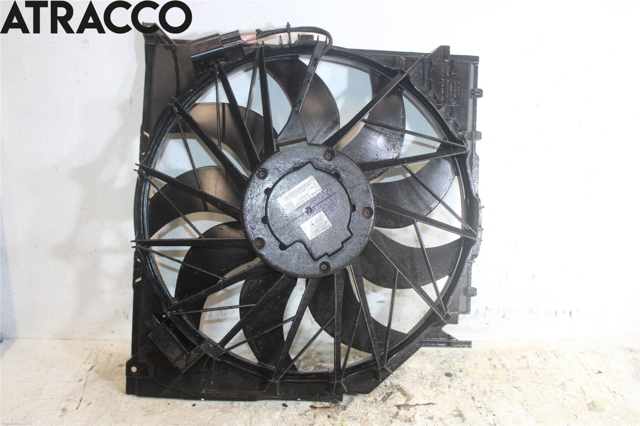 BMW X3 E83     03-10 Kjølevifte Elektrisk