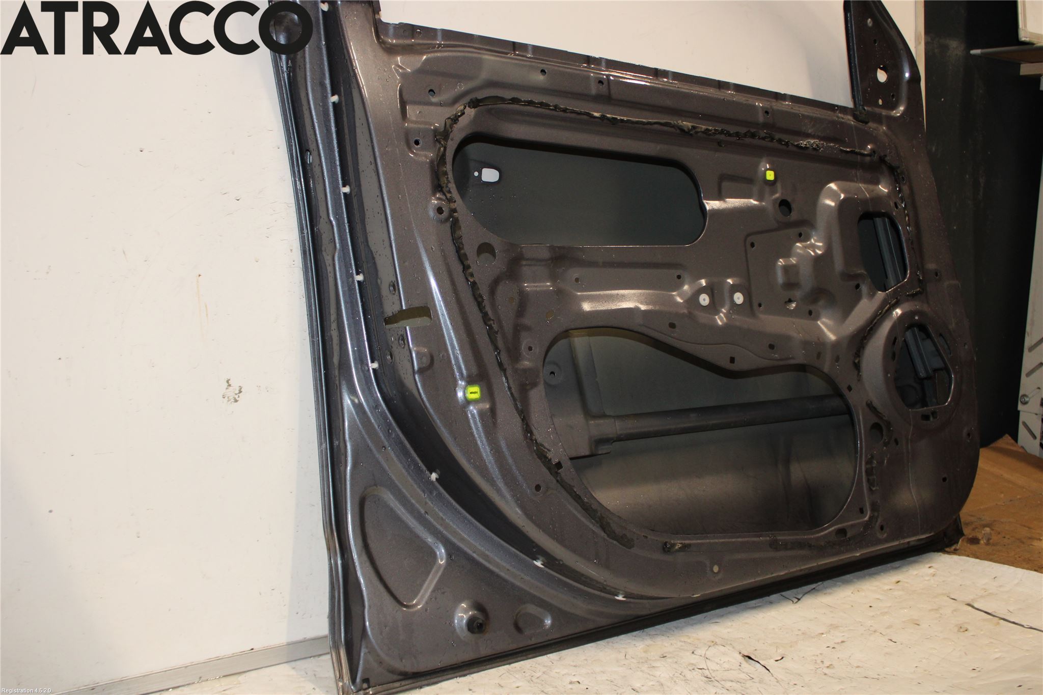 Mitsubishi OUTLANDER 07-12 Dør 4D Foran Venstre