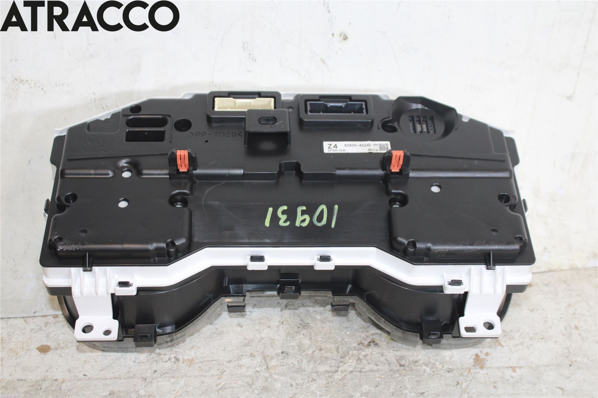 Toyota RAV4 19- Instr Kombinert