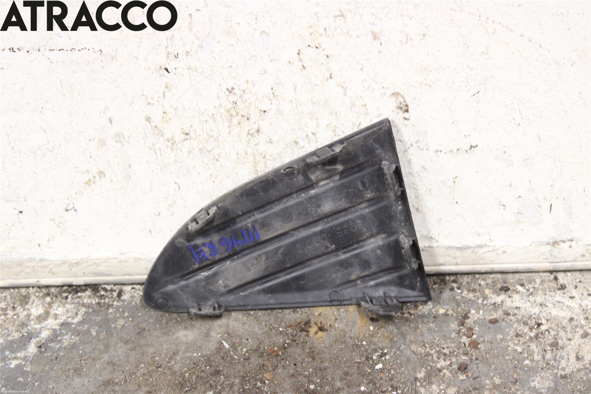 Toyota YARIS XP130 15-20 Støtfanger Bak Hjørne Høyre