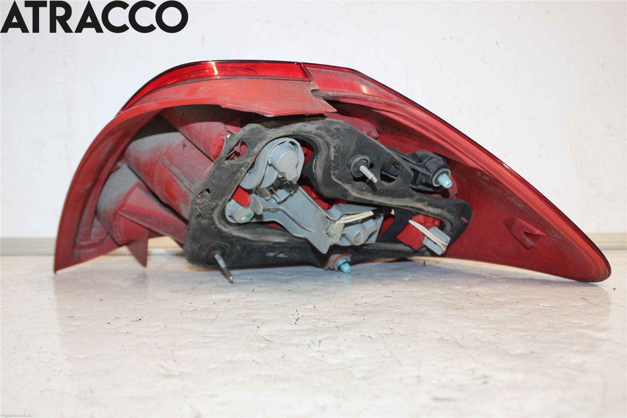 Toyota AURIS 10-12 Baklykt Venstre