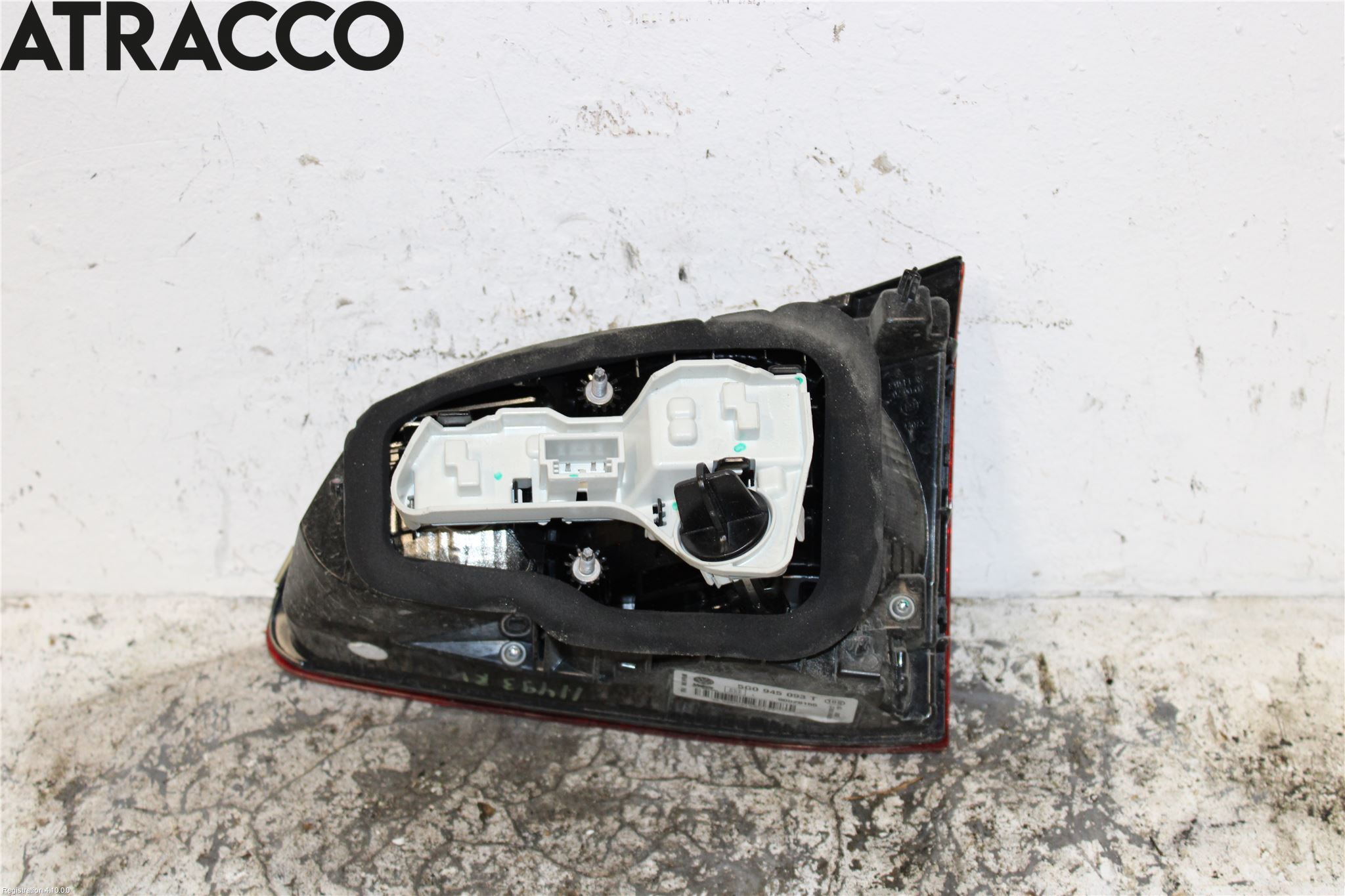 Volkswagen VW GOLF / E-GOLF VII 13-20 Baklykt Venstre  På Luke(Indre