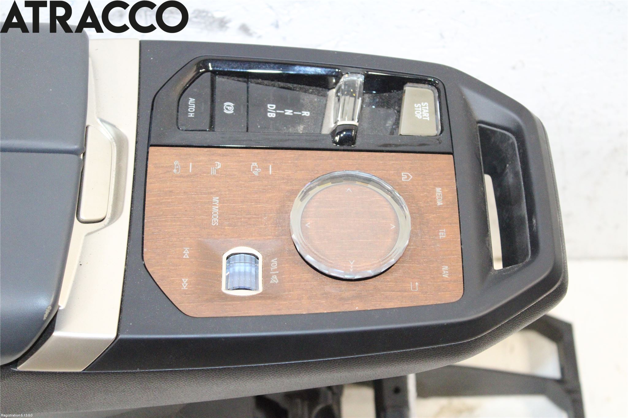 BMW iX I20 22- Instrumentkonsoll Gulv