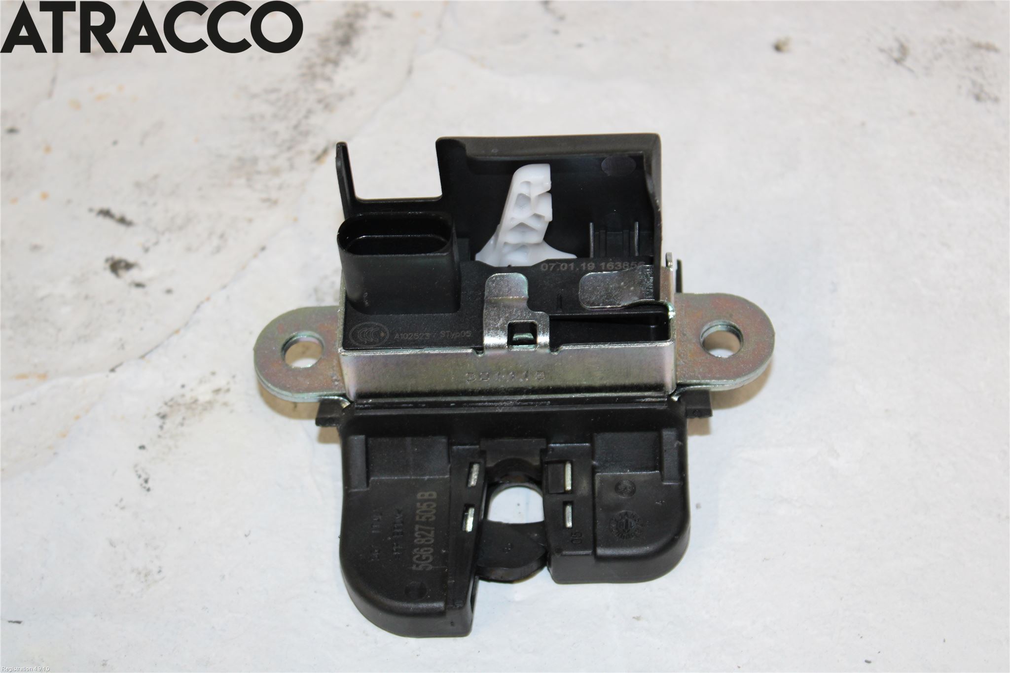 Volkswagen VW GOLF / E-GOLF VII 13-20 Bakluke-Lokk Låsekasse