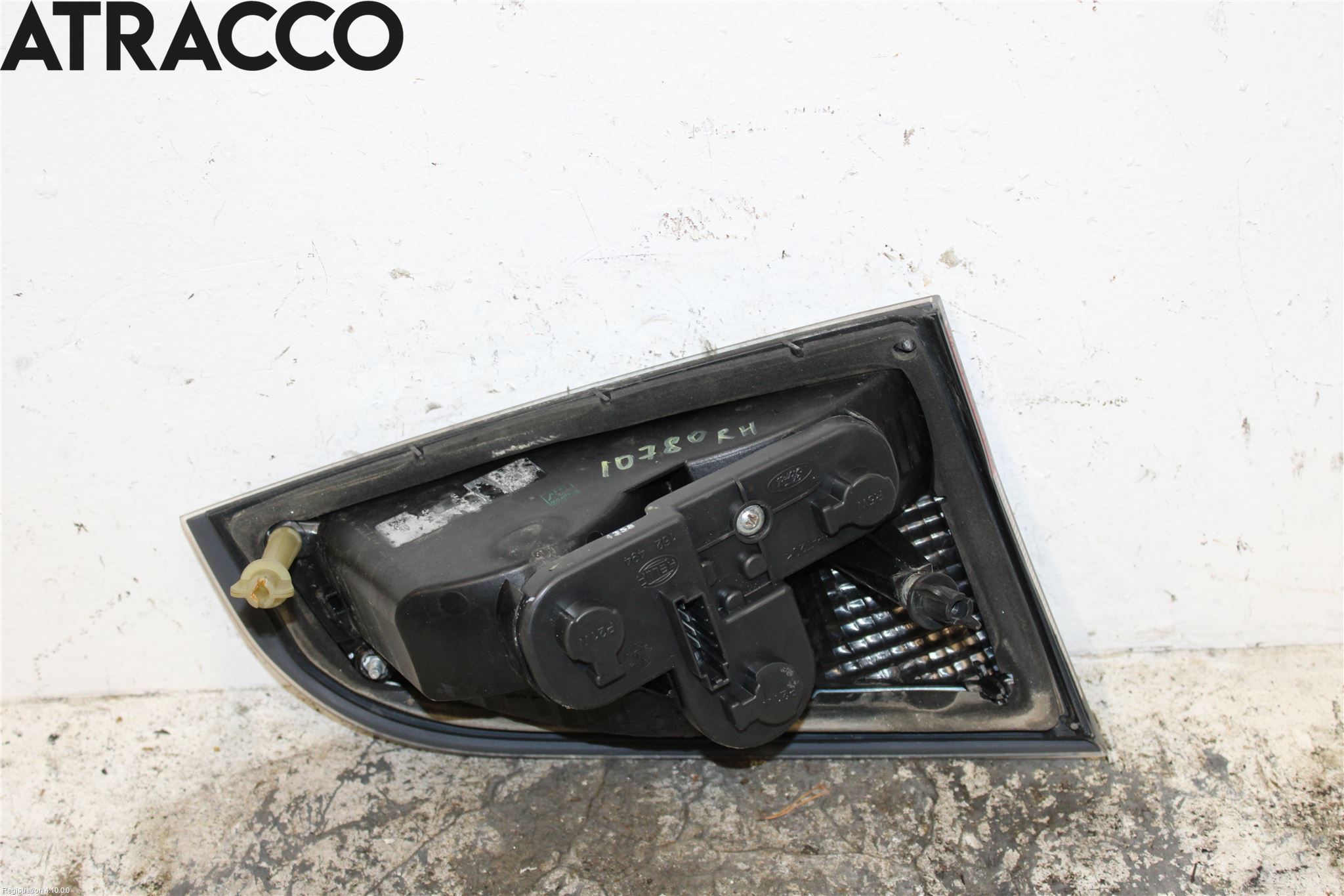 Ford S-MAX 06-15 Baklykt Høyre  På Luke(Indre)