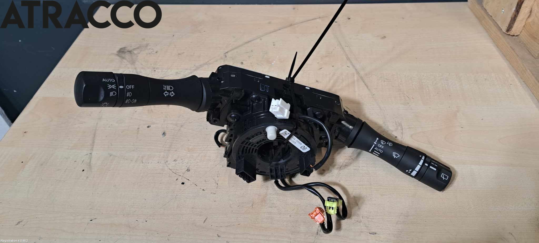 Nissan LEAF 18- Bryter Ratt Kombi H Og V