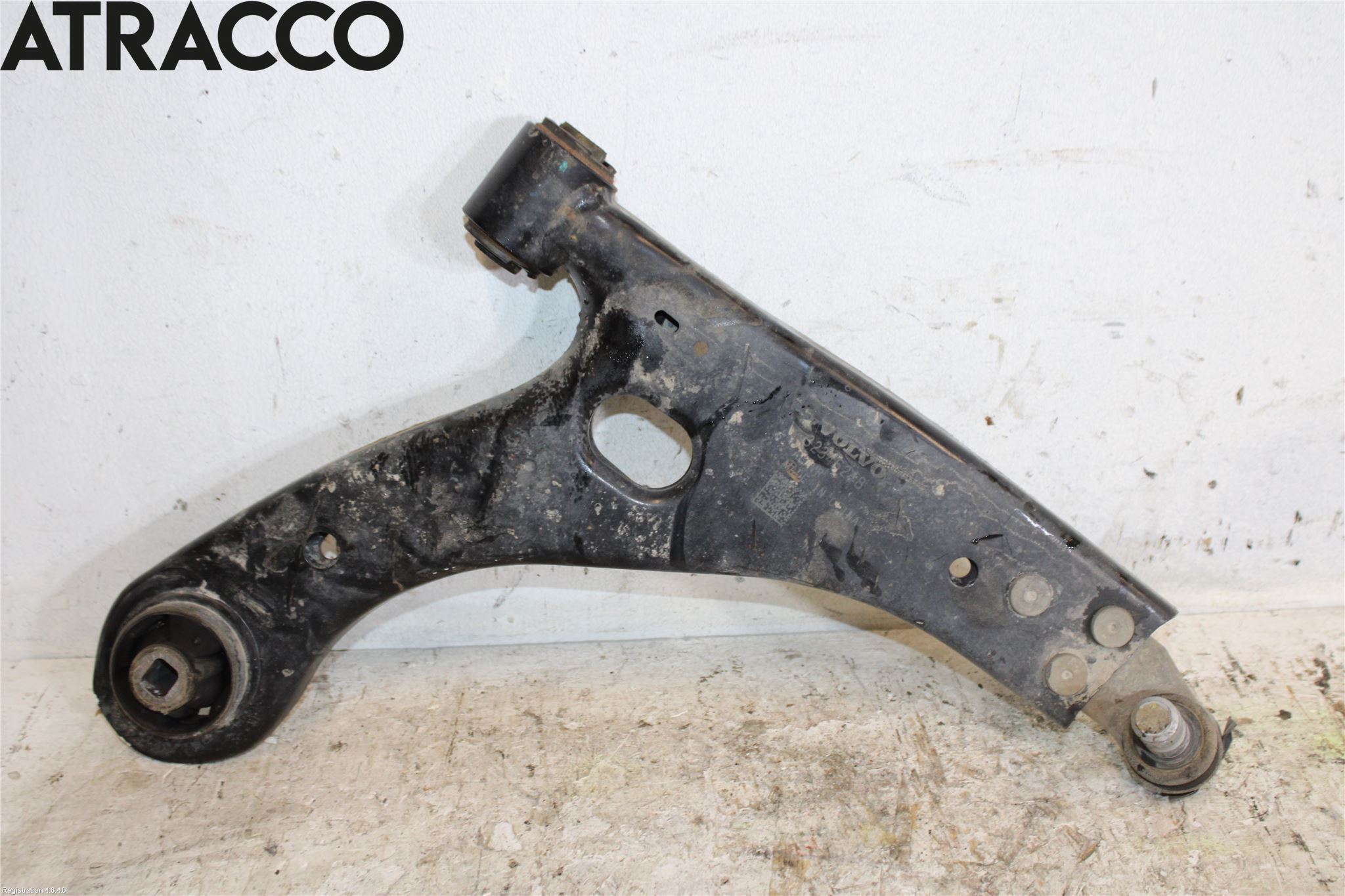 Volvo XC40/RECHARGE 18- Bærearm Foran Høyre Nedre